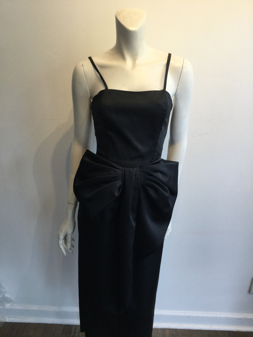 1980s Black Silk Victor Costa Evening Gown Size 4