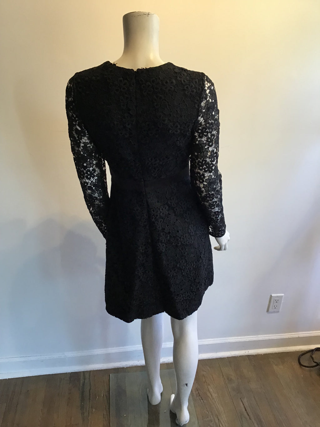 2000’s Black Polyester Lace Cocktail Dress Size 6