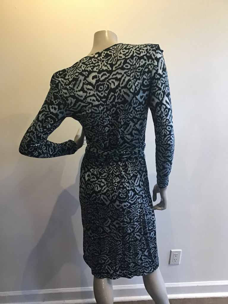 1970's Diane Von Fürstenberg Blue Black printed cotton jersey Dress