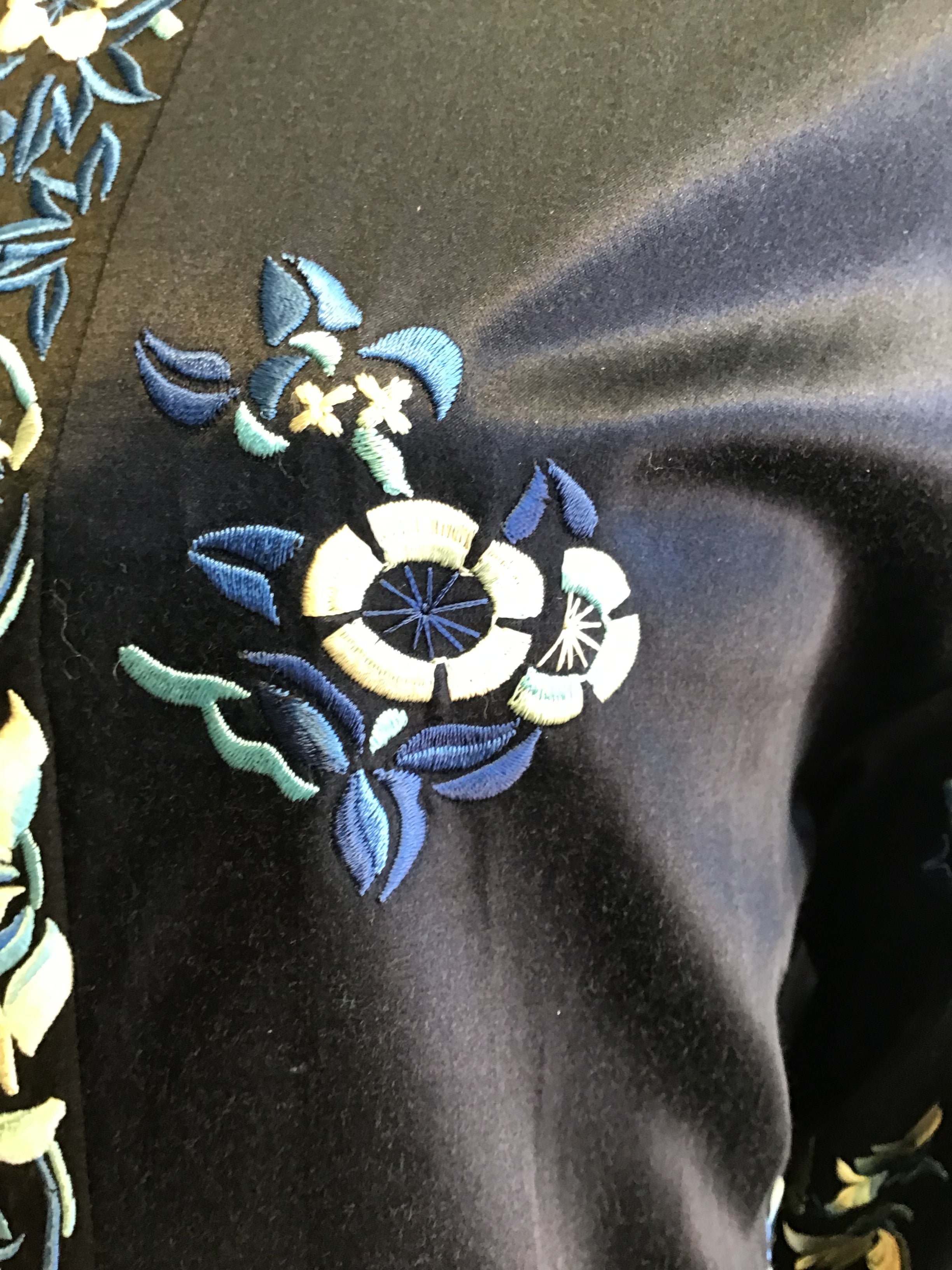 1990’s Ralph Lauren Embroidered Blue Silk Chinese Style Jacket Size 10