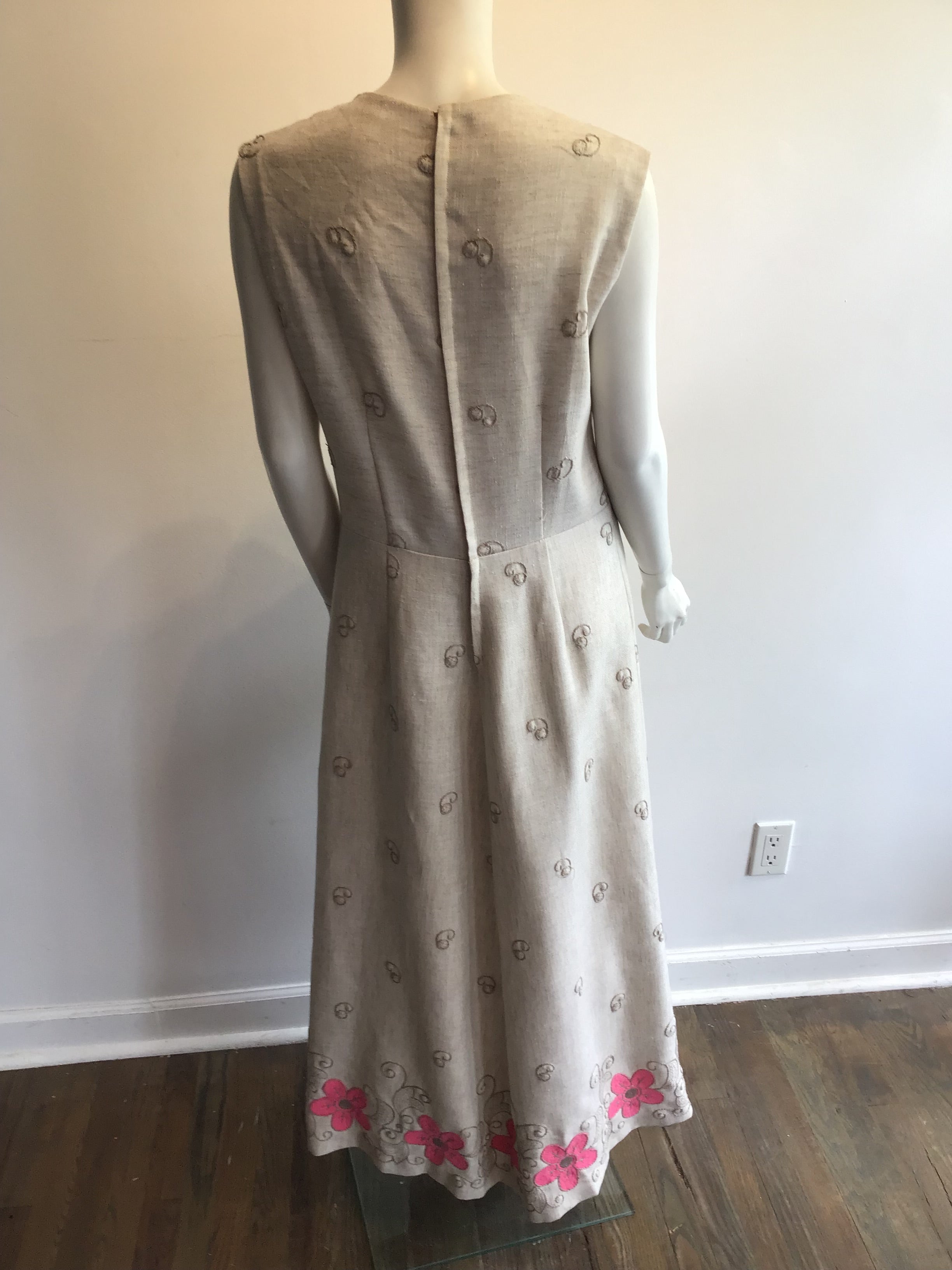 1960’s Cream and Pink Linen Maxi Dress Size 16