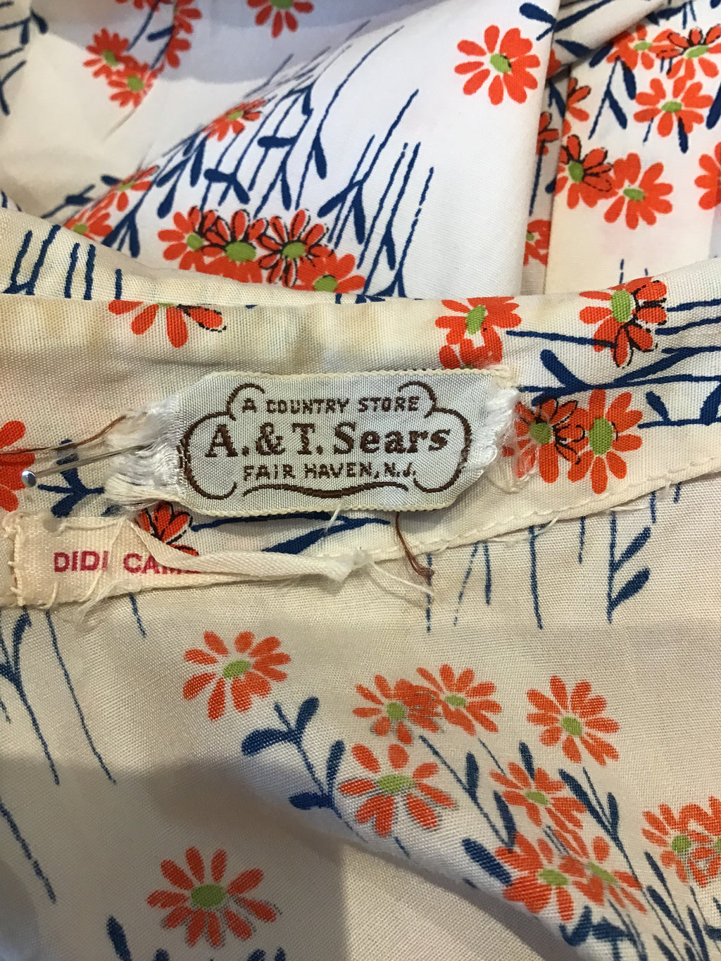 1950’s Cotton A.T. sears White/Orange Floral Printed Top Size 8