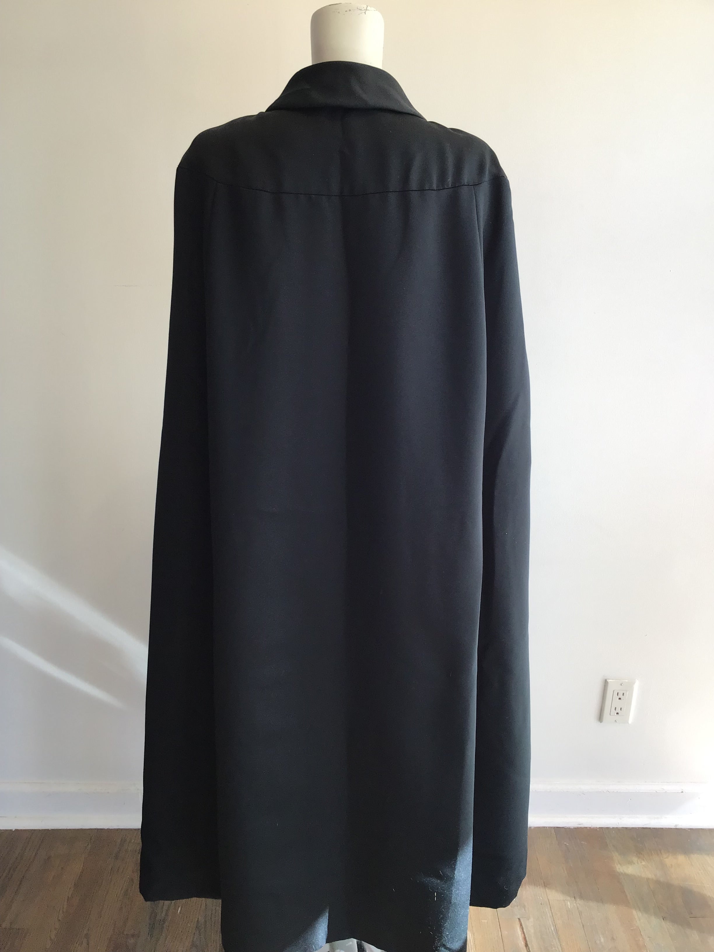 1960’s Black Silk Nora Zandré Cape up to Size 10