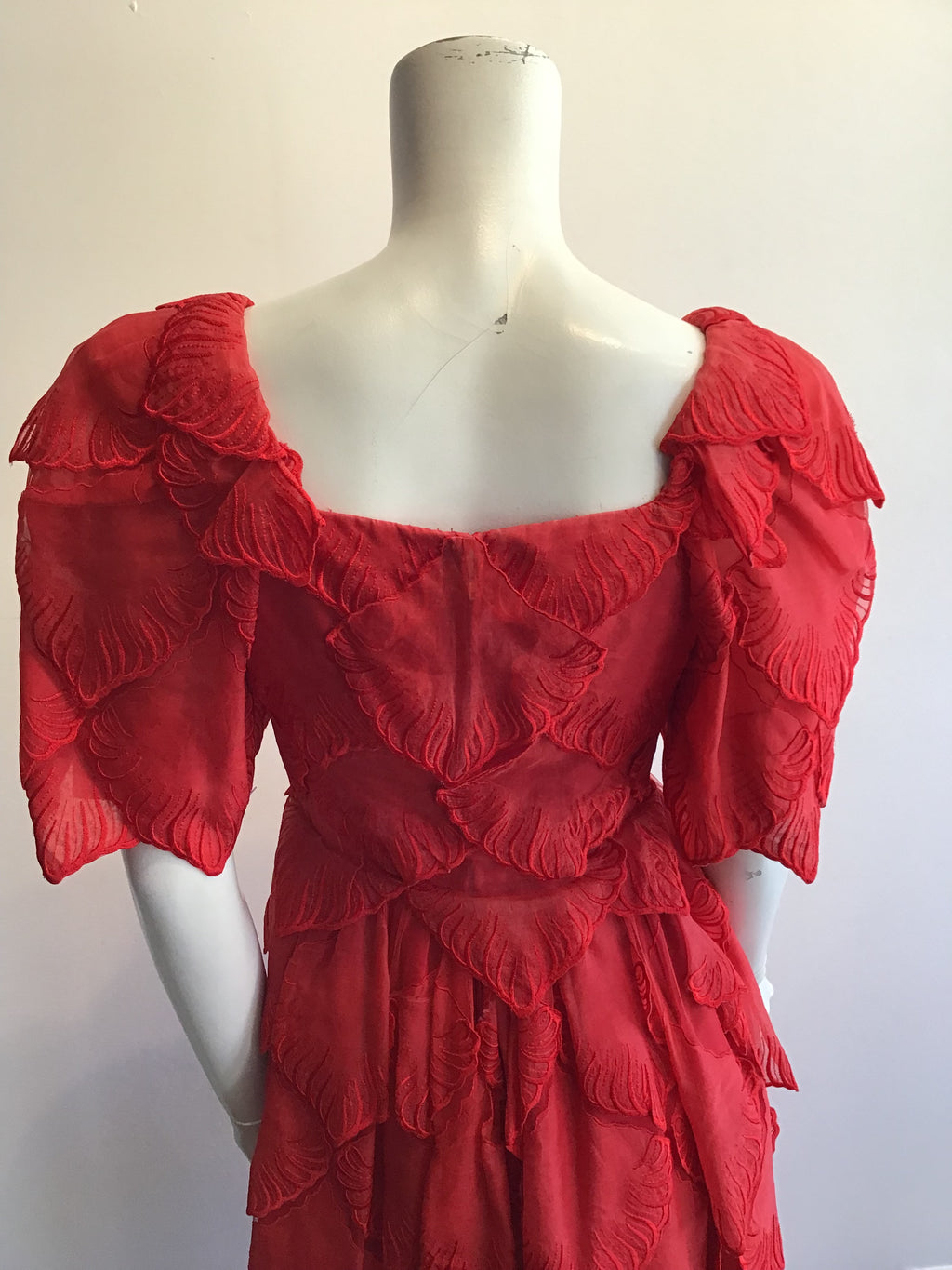1980’s Alfred Bosand Red Crepe Cocktail Dress Size 6