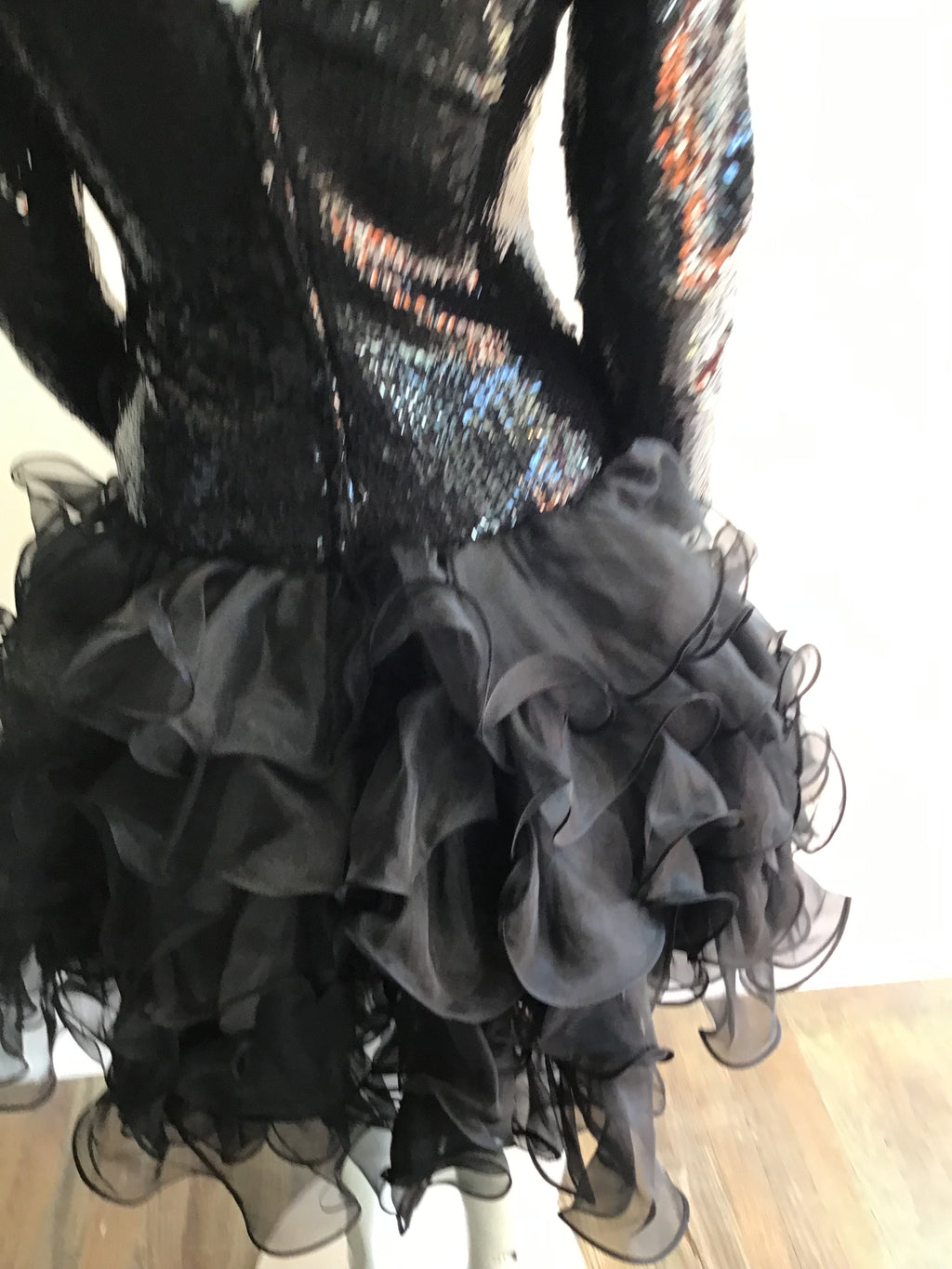 1980’s Black Sequined and Crepe After Dark by Julie Duroché Size 4