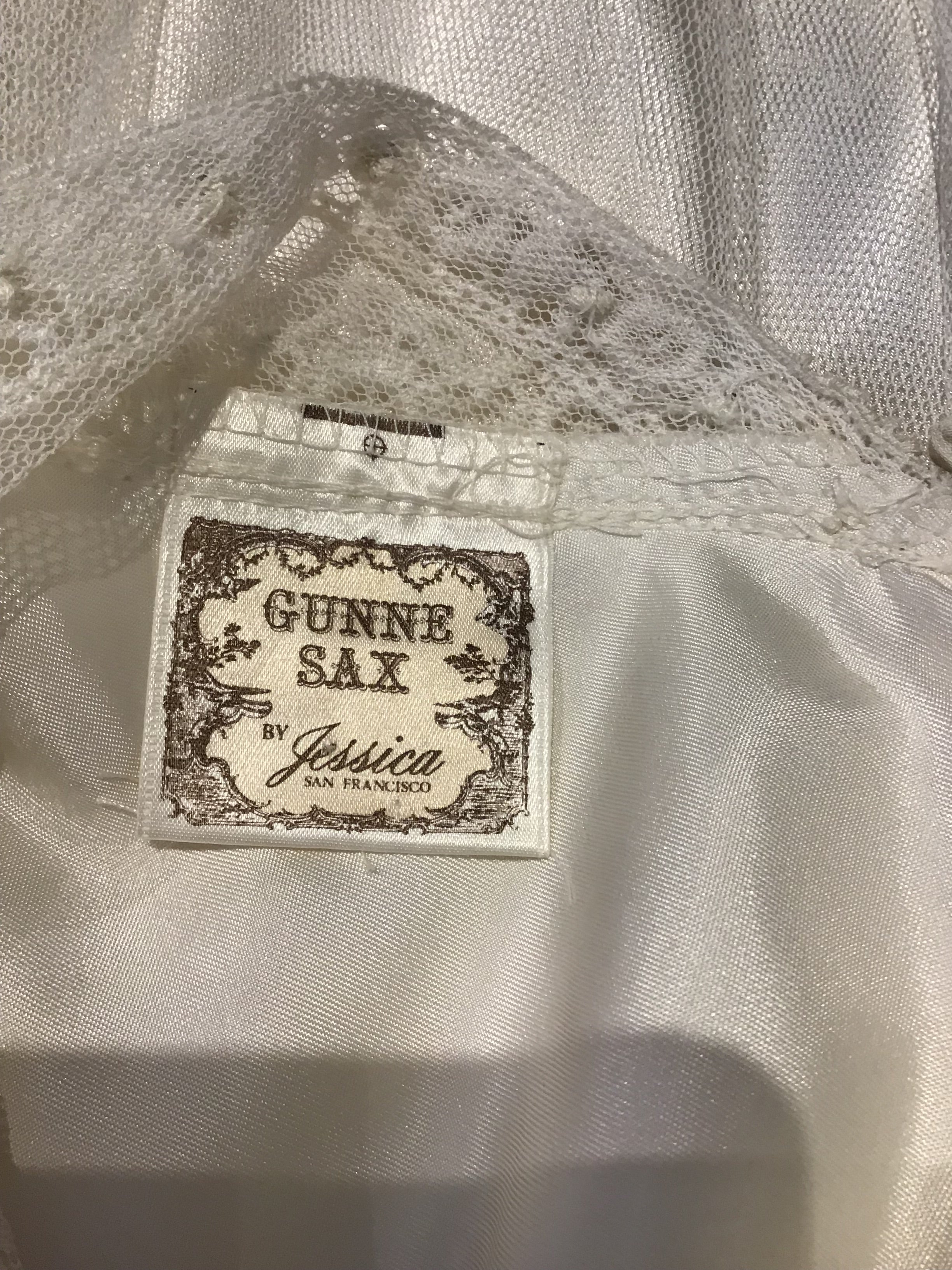 1980’s Gunne Sax White Polyester Net and Lace Wedding Dress Size 8