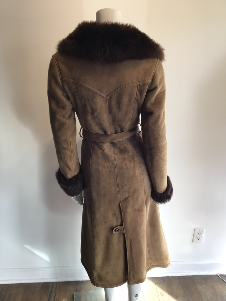 1970s Tan Suede Coat with Faux Fur Lining Size 6