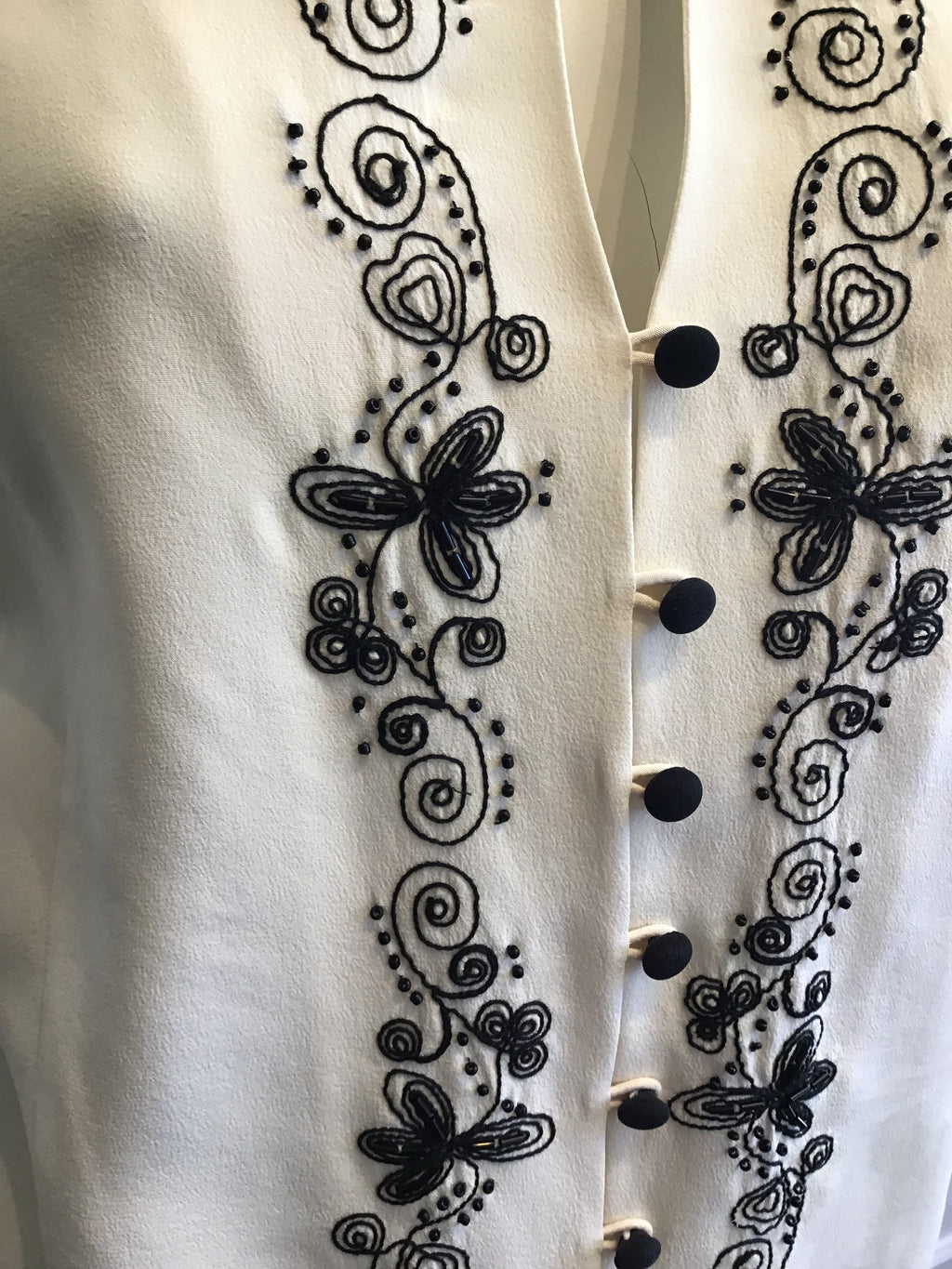 1990’s Silk Andrienne Vittadini Cream Blouse Size 4