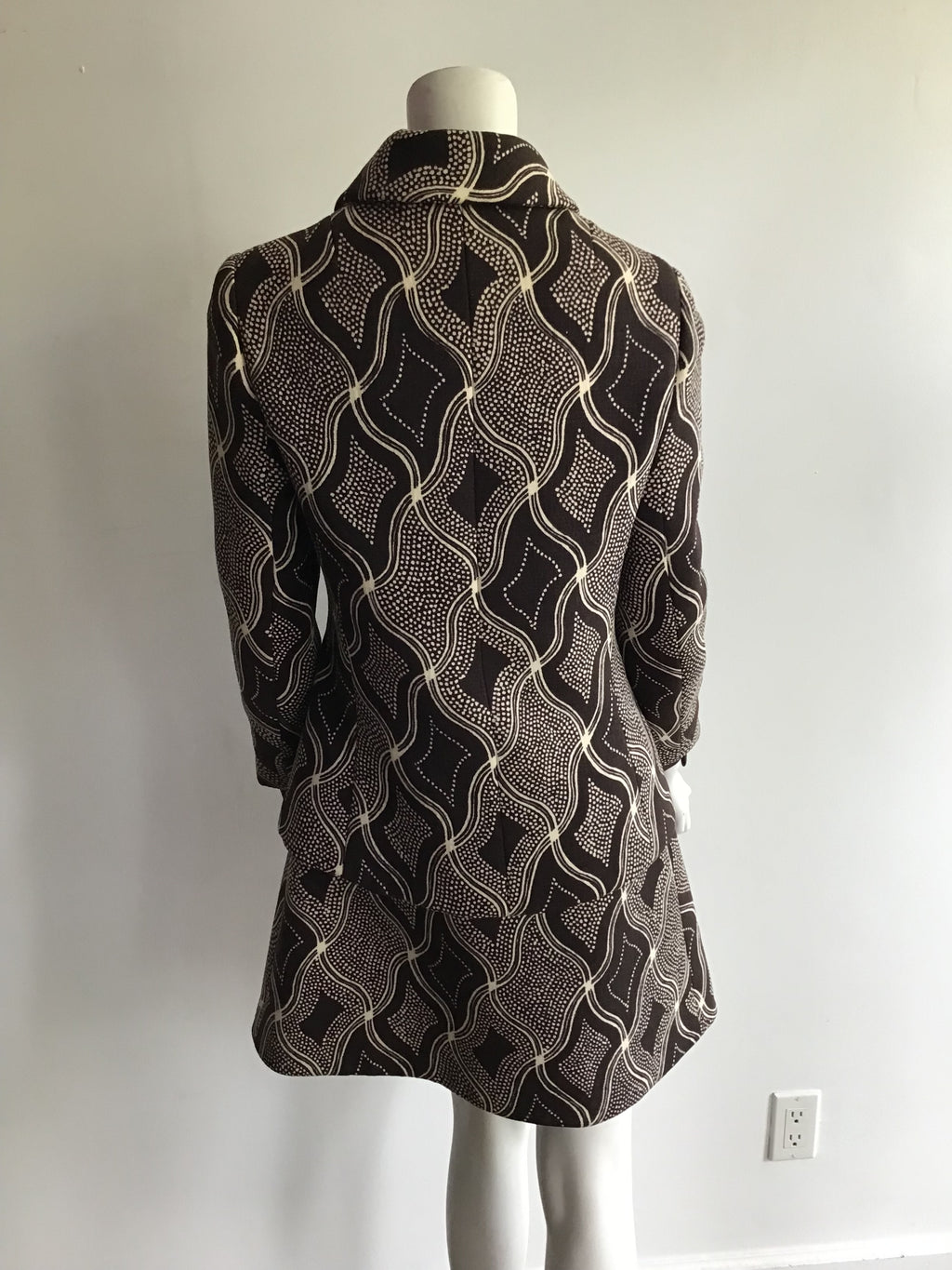 1960s Wool/Wool Crepe Brown Printed Dress with Jacket and Scarf Size 8