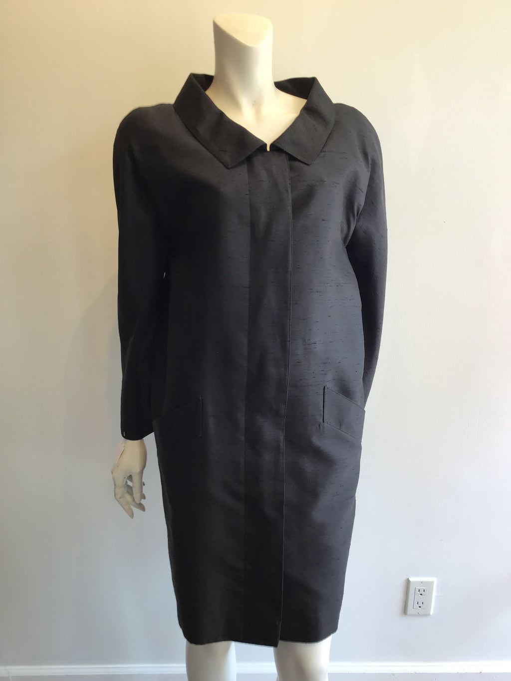1980’s Oscar de La Renta Black Silk Coat Size 10