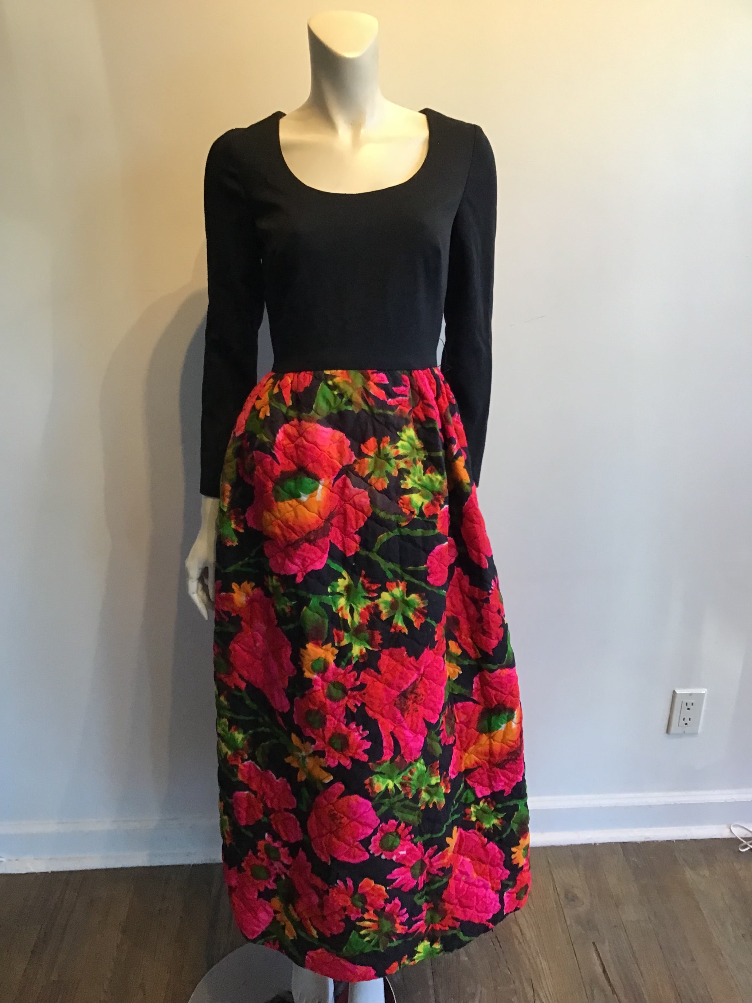 1960’s Black Top with Quilted Floral Skirt Cotton/Crepe Dress Size 6/7