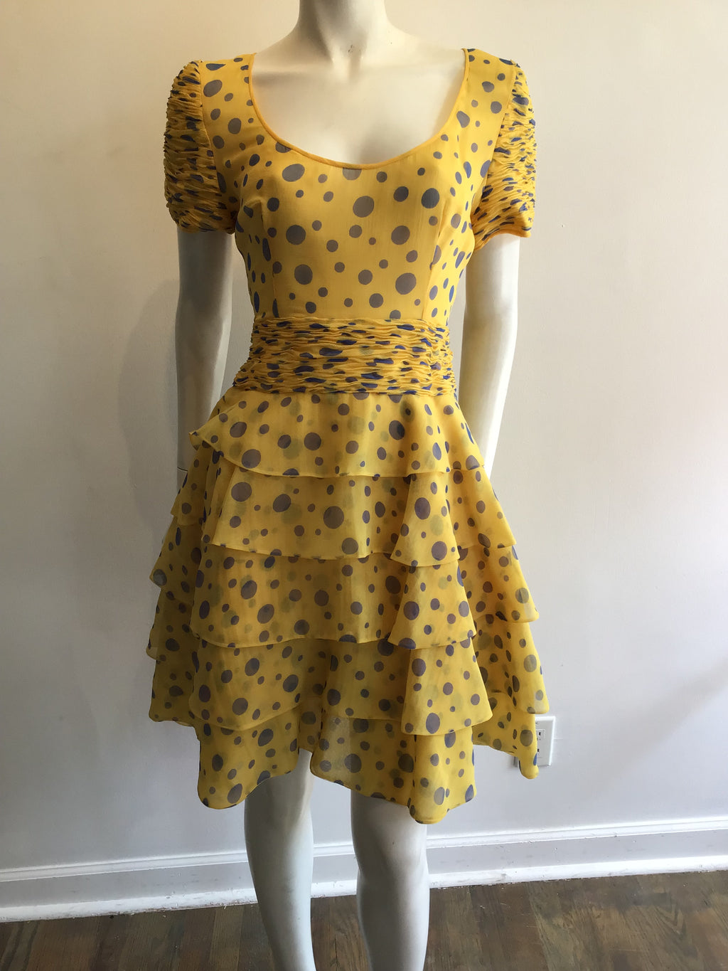 1980’s Valentino Silk Chiffon Yellow Dress Size 10