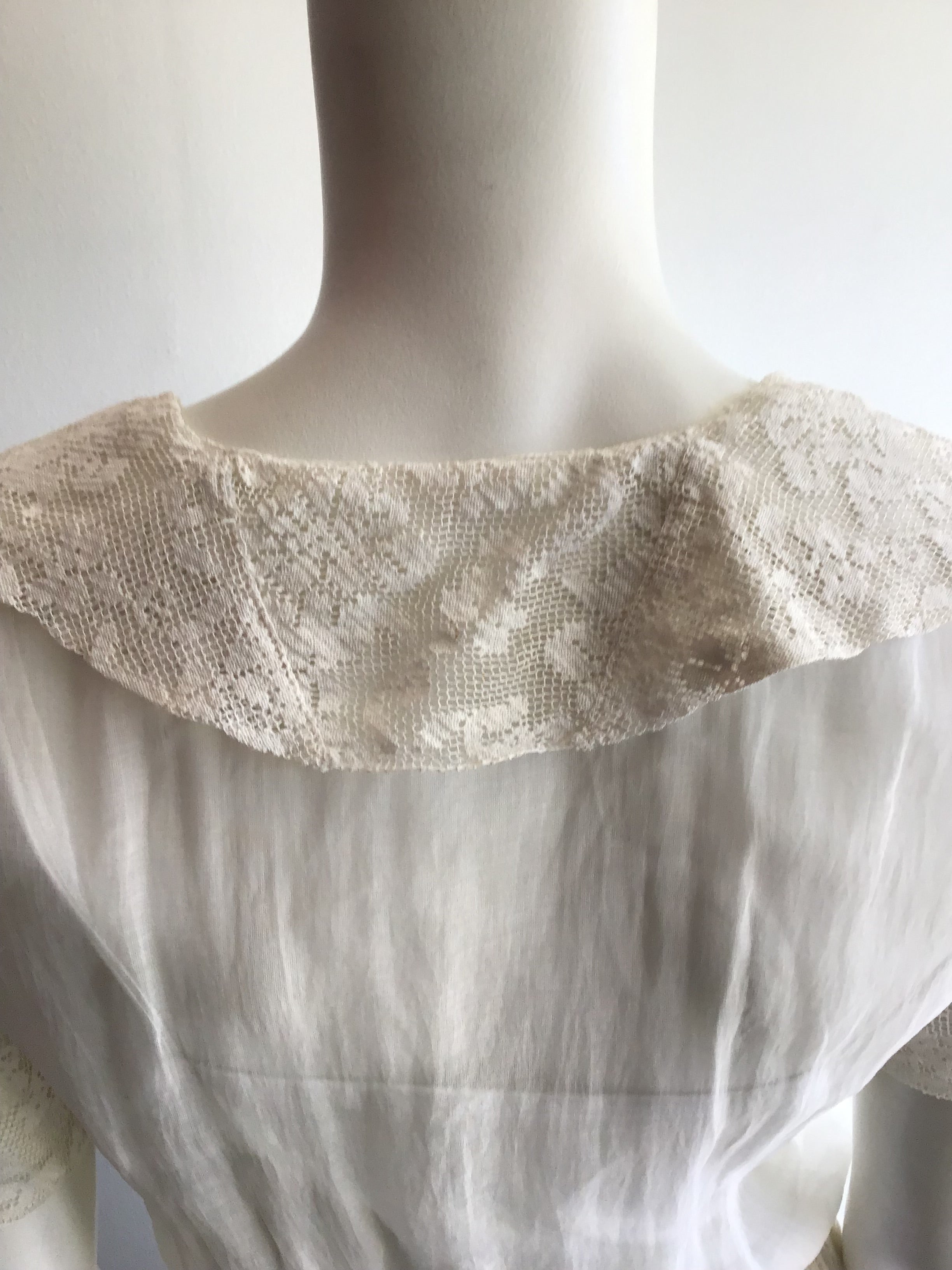 1918 White Cotton Lawn Dress Size 8