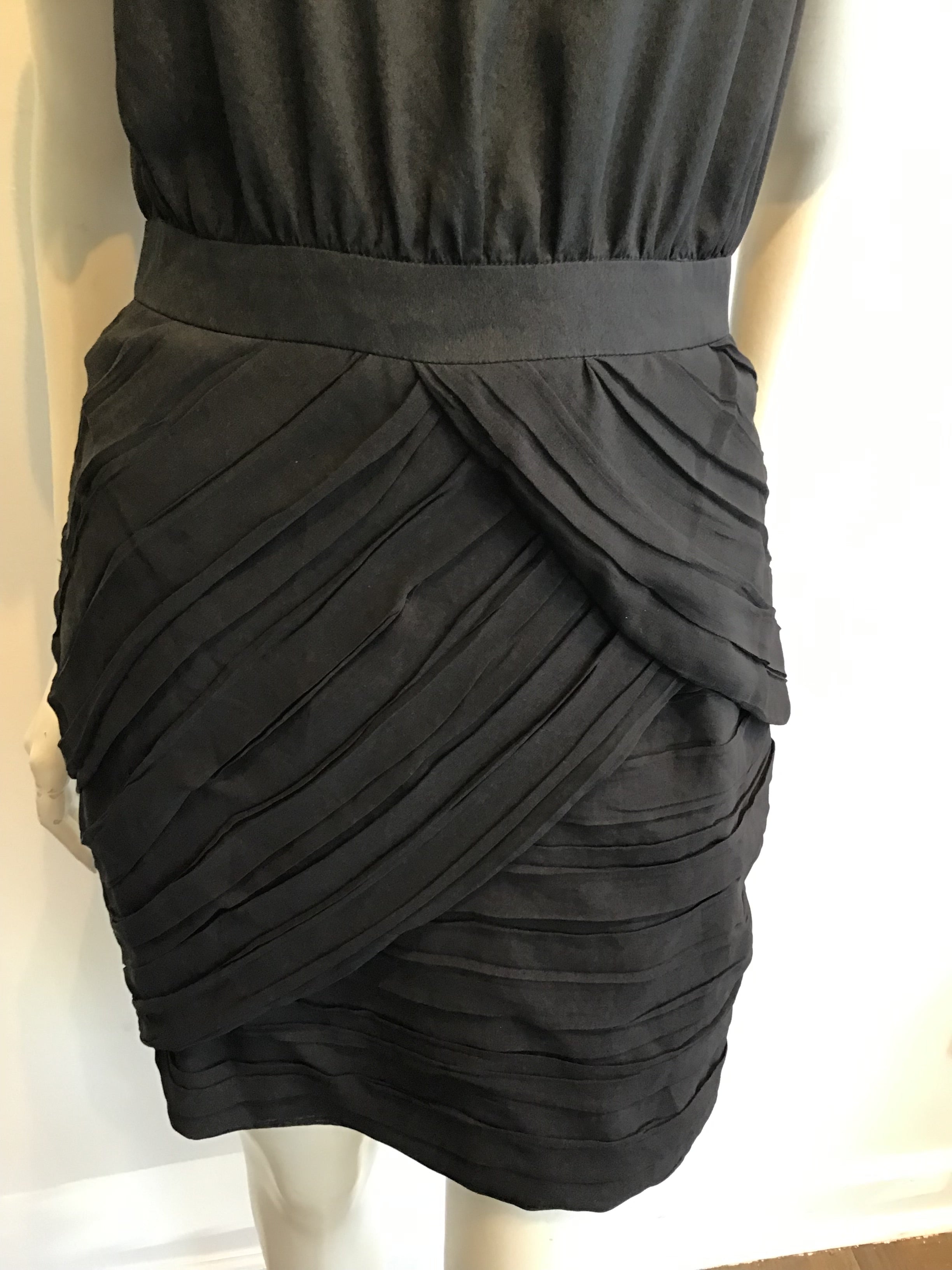 1980s Black Polyester Pleated Diane Von Fürstenberg Dress Size 8