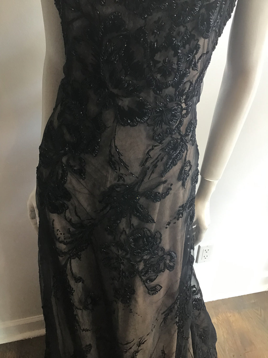 1990s Bagley Mischka Black/beige  Beaded Evening Gown with Train-10/12