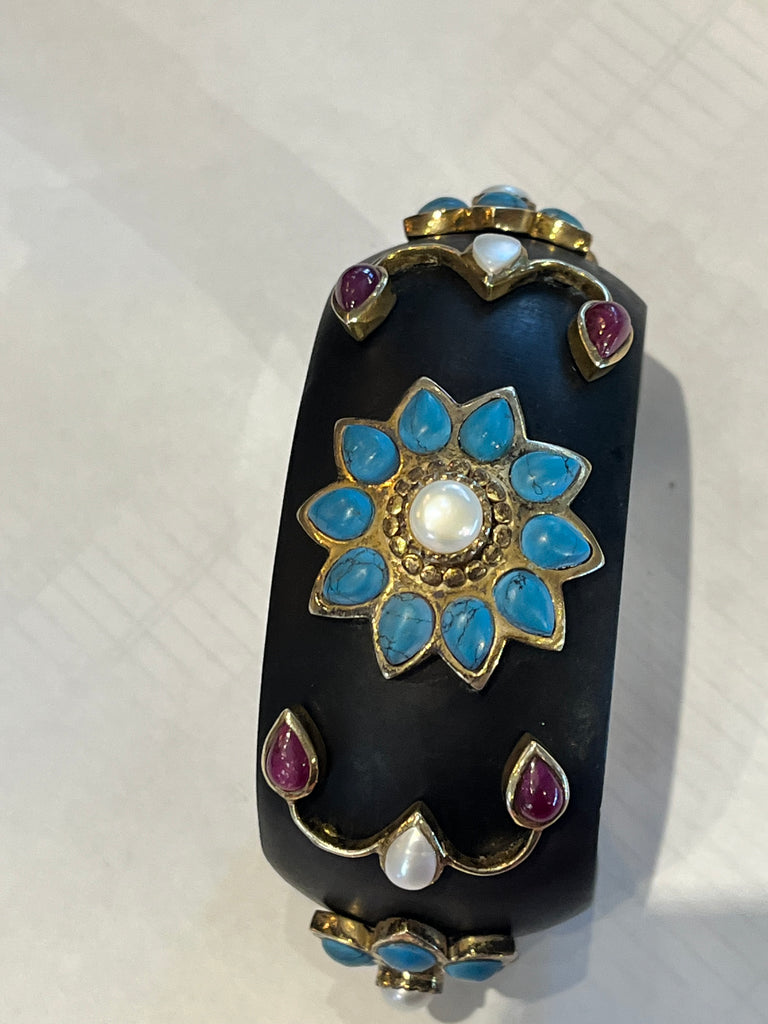 ISHARYA JEWELED 18K VERMEIL WOOD CUFF