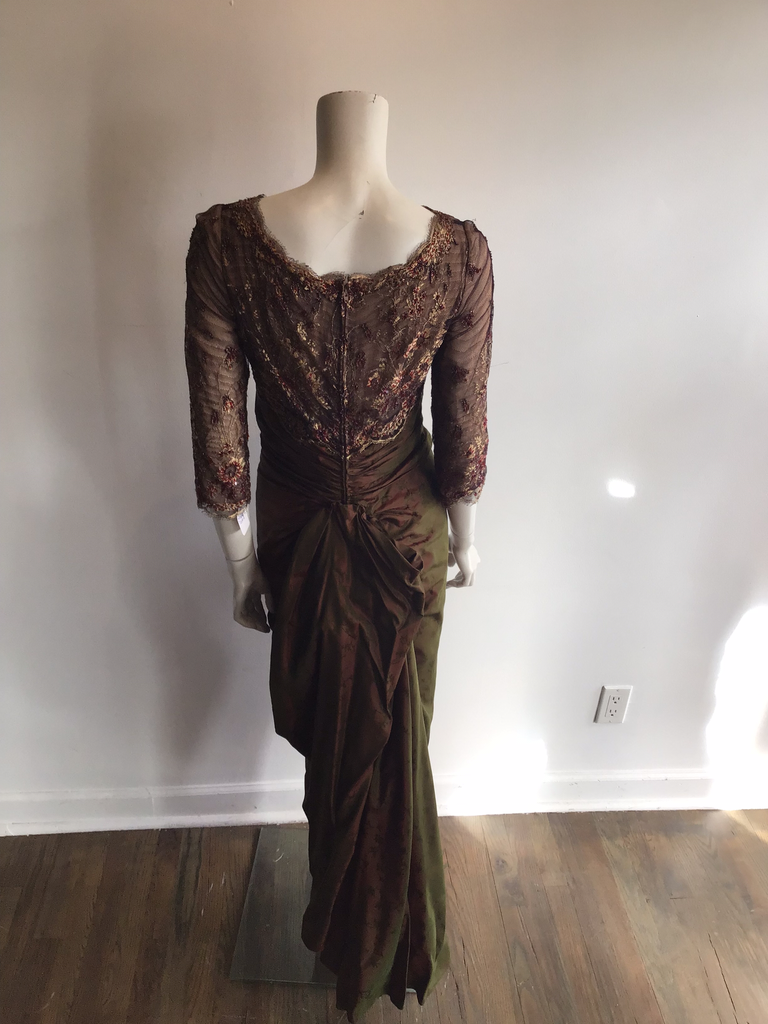 1999 Oscar de La Renta  Silk Iridescent Bronze and Green Evening Gown Size 7/8