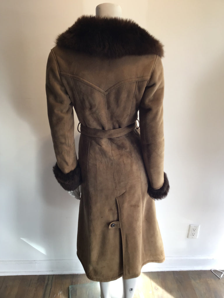 1970s Tan Suede Coat with Faux Fur Lining Size 6