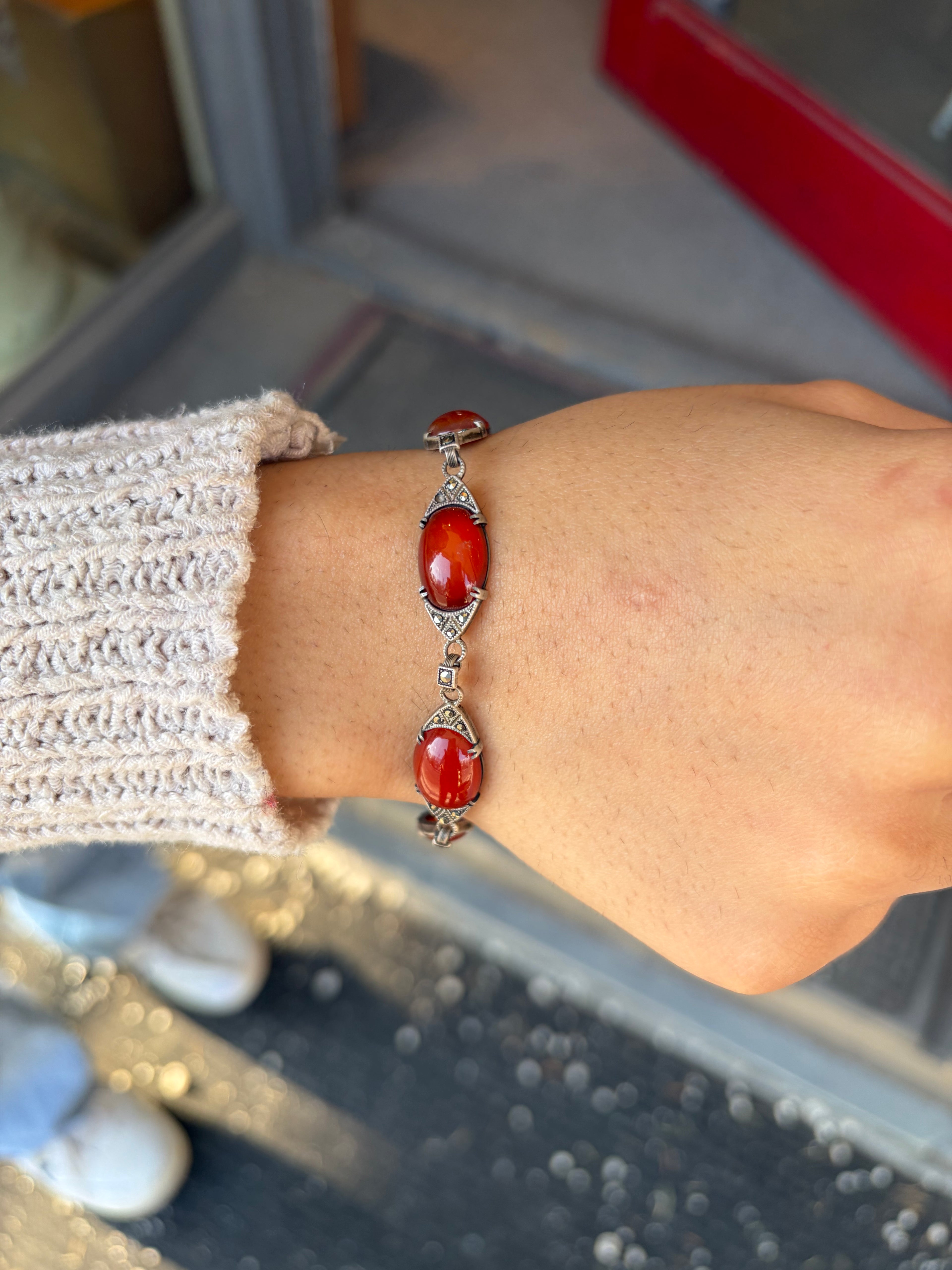 ART DECO STERLING AND CARNELIAN CABACHON BRACELET WTH MARCASITE