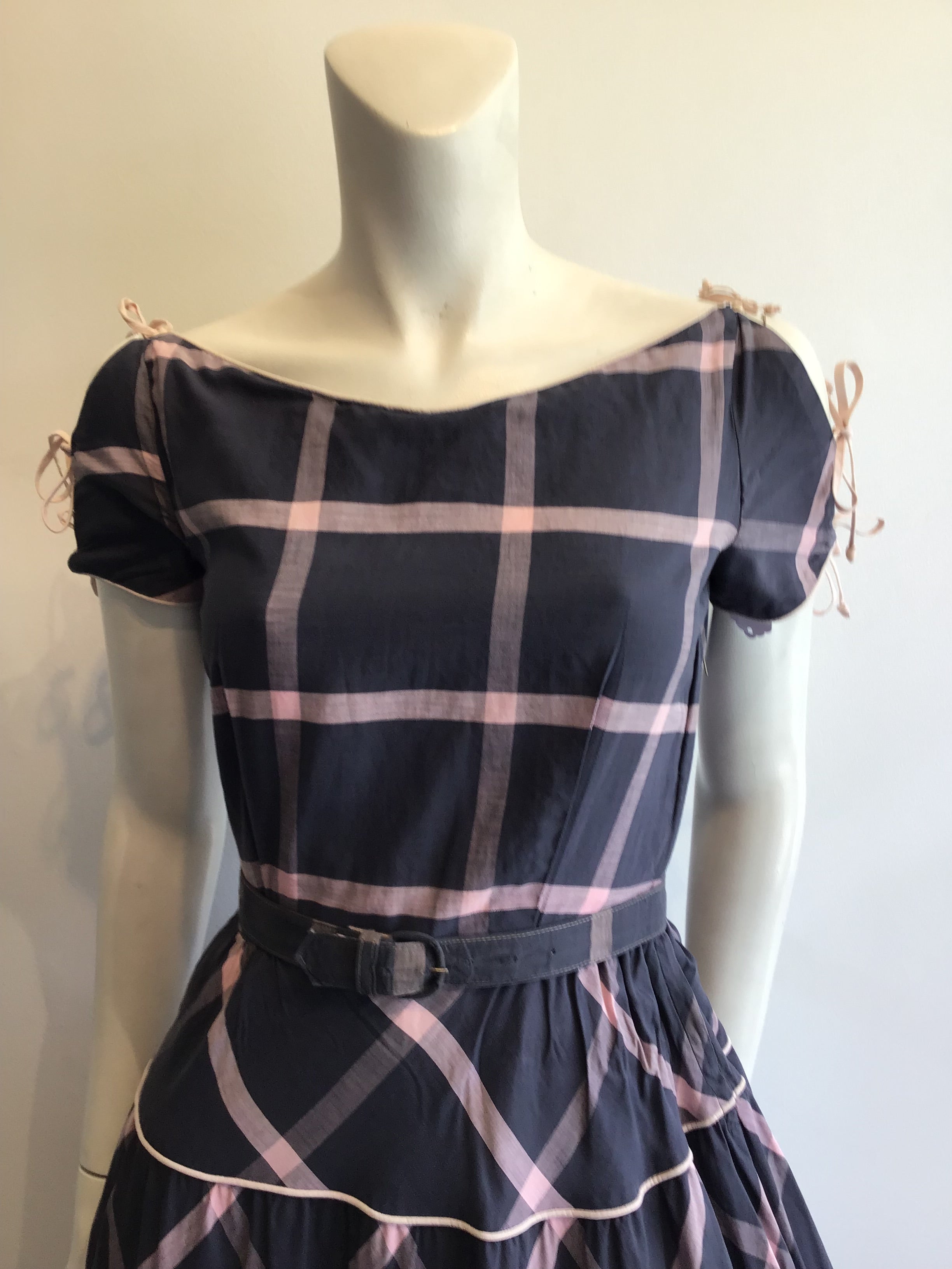 1950’s Pink/Charcoal Cotton Day Dress Size 6
