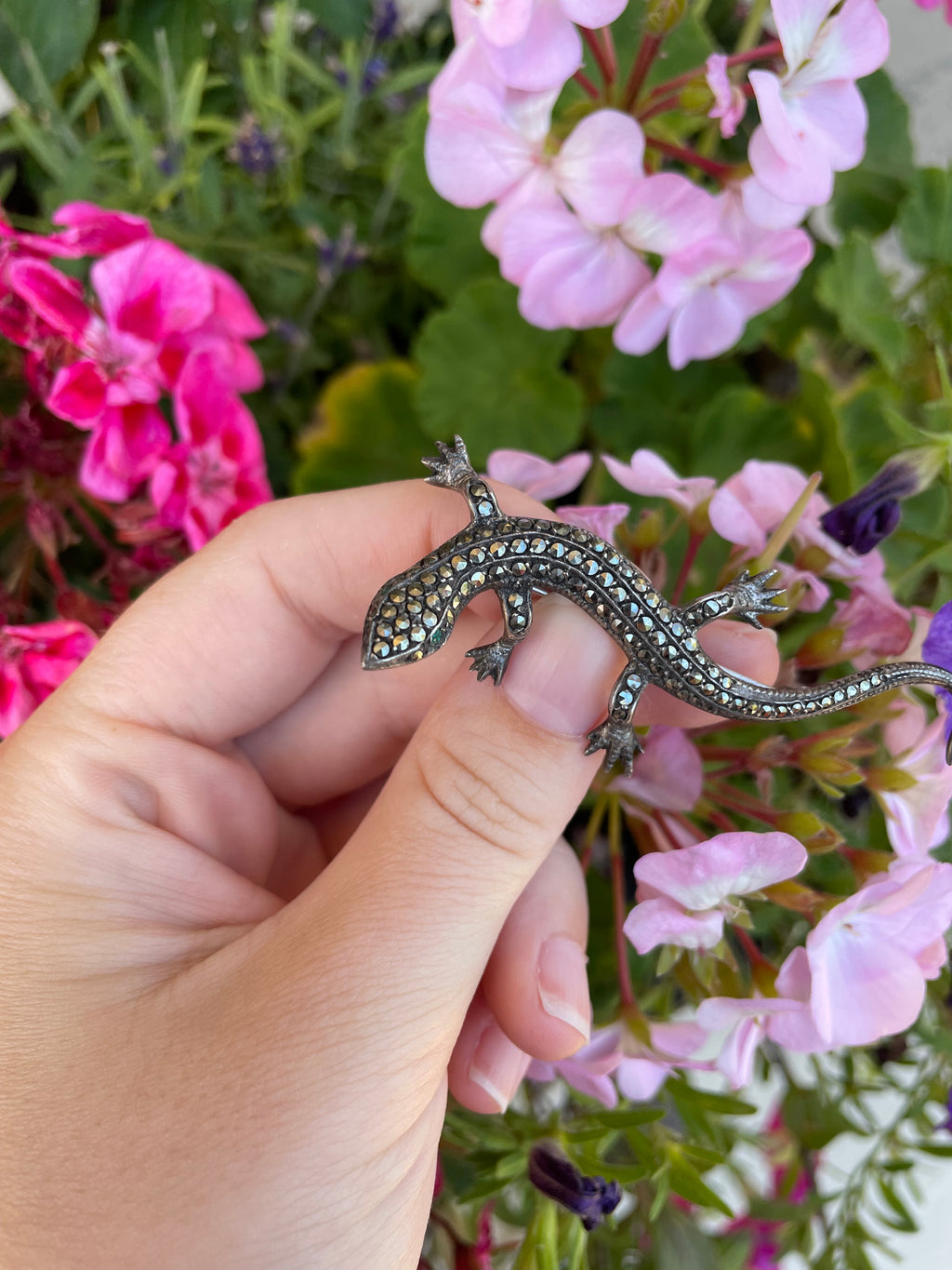 Sterling and marcasite vintage 80s lizard pin