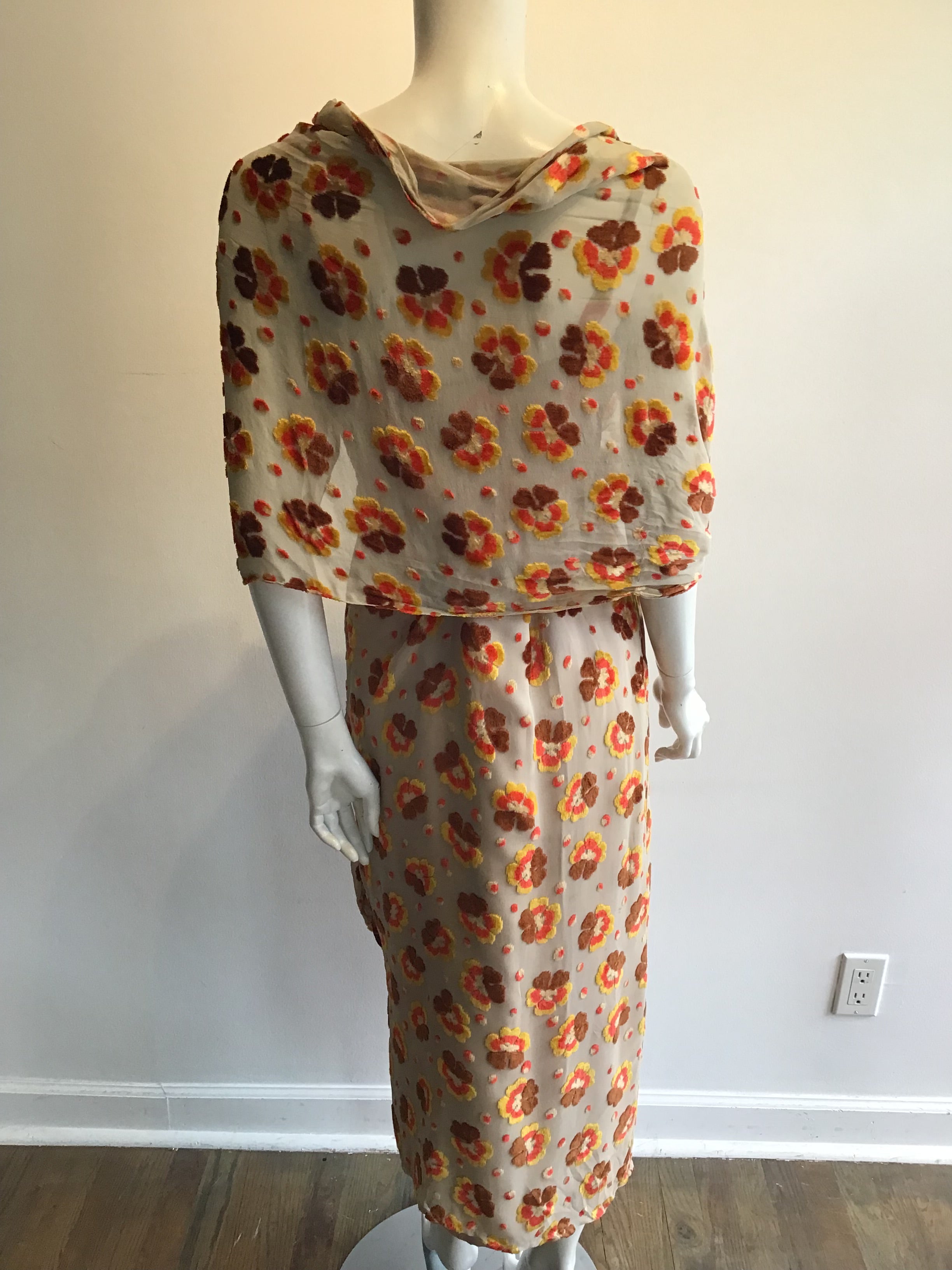 1960’s Taupe Floral Silk Flocked Velvet Strapless Dress Size 8