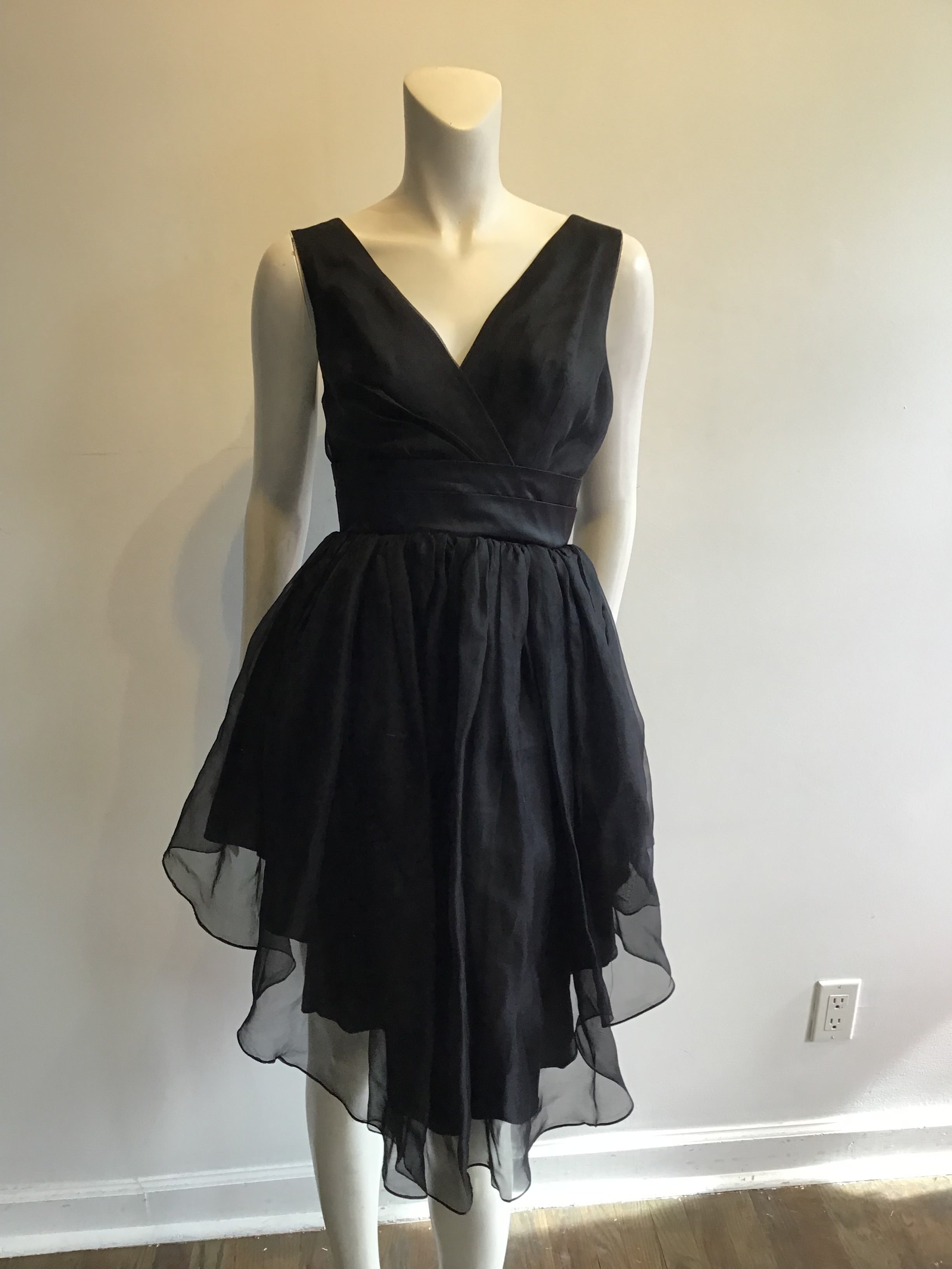1980’s Black Chiffon Silk Blend Cocktail Dress Size 6