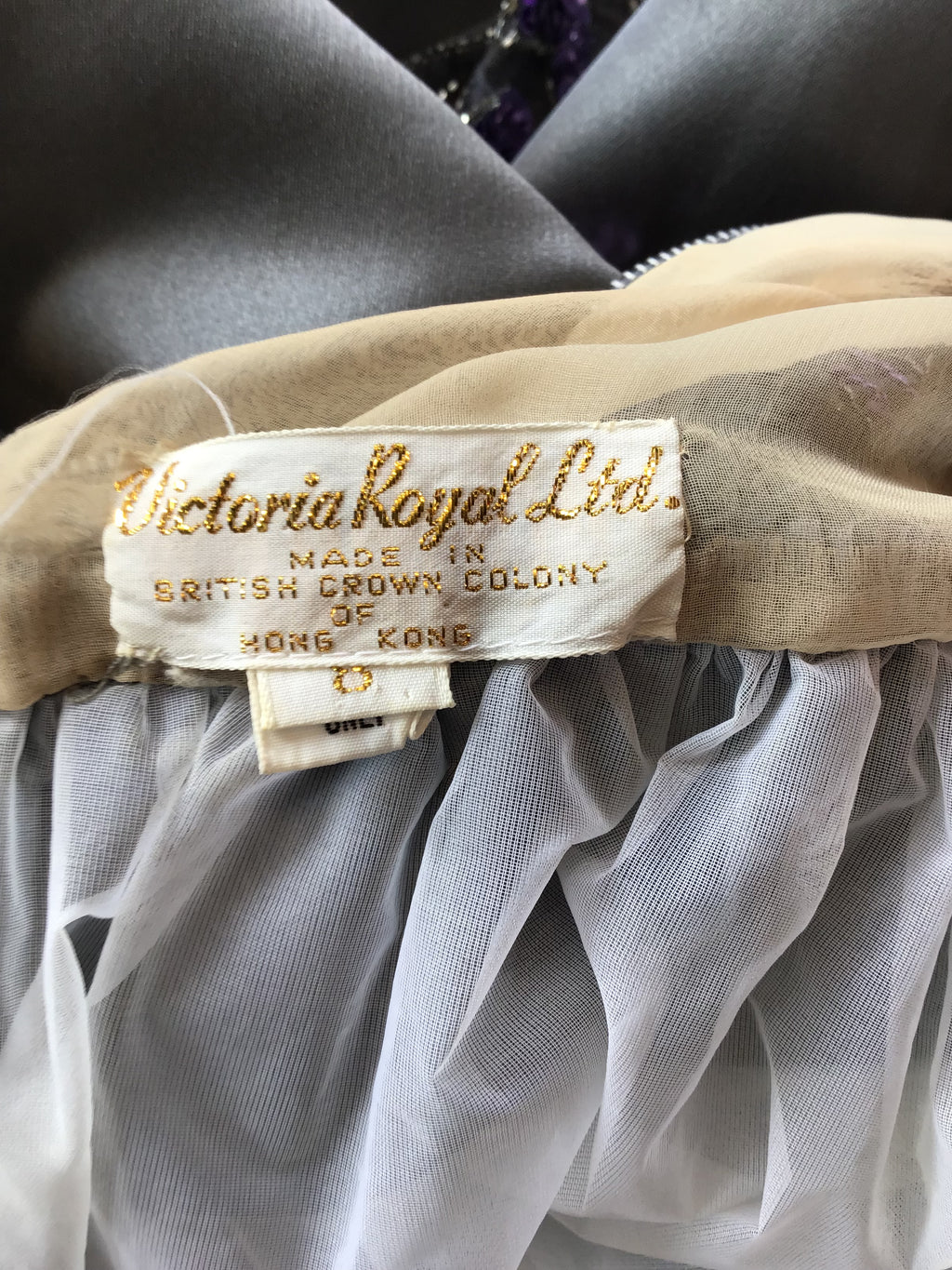 1970’s Silk Sequins Gray Victoria Royal LTD Evening Dress Size 4