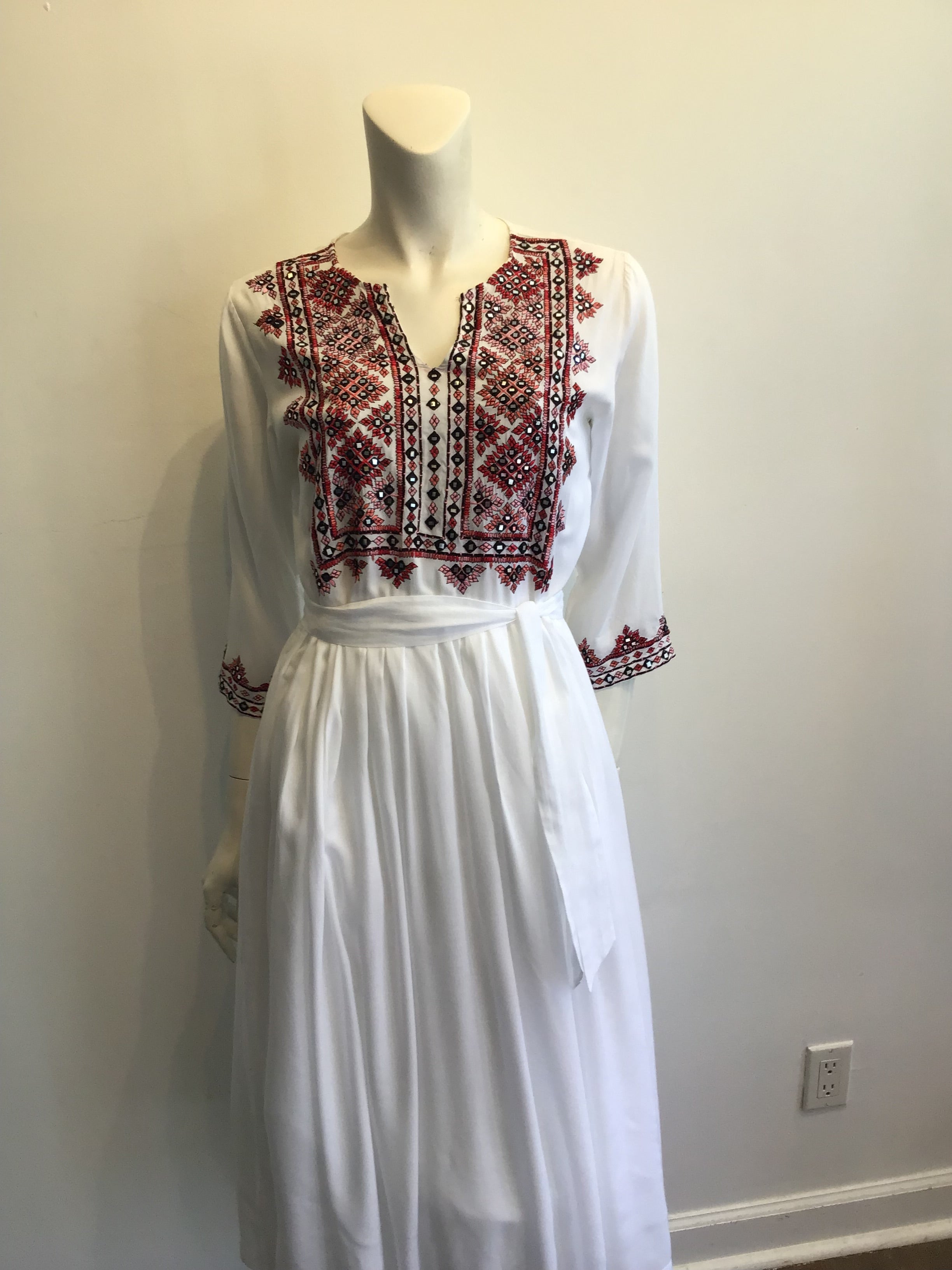 2000s Olivia Dar Cotton Embroidered White Dress Size 10