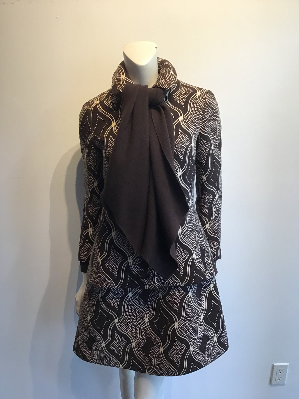 1960s Wool/Wool Crepe Brown Printed Dress with Jacket and Scarf Size 8