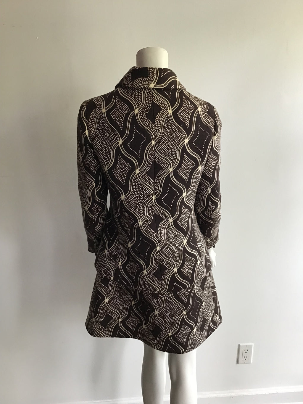 1960s Wool/Wool Crepe Brown Printed Dress with Jacket and Scarf Size 8