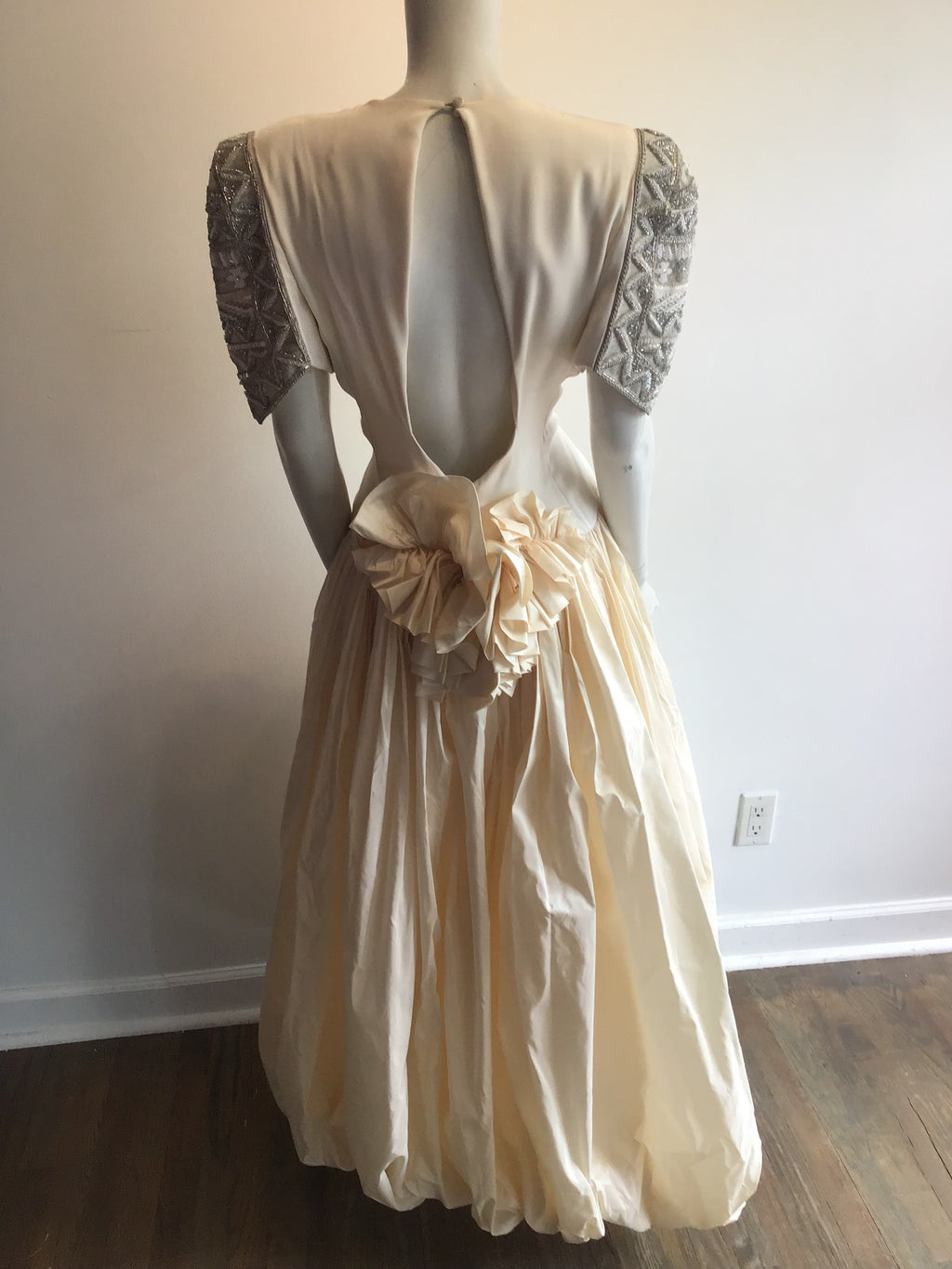 1980’s Cream Silk Taffeta Evening Gown Size 10