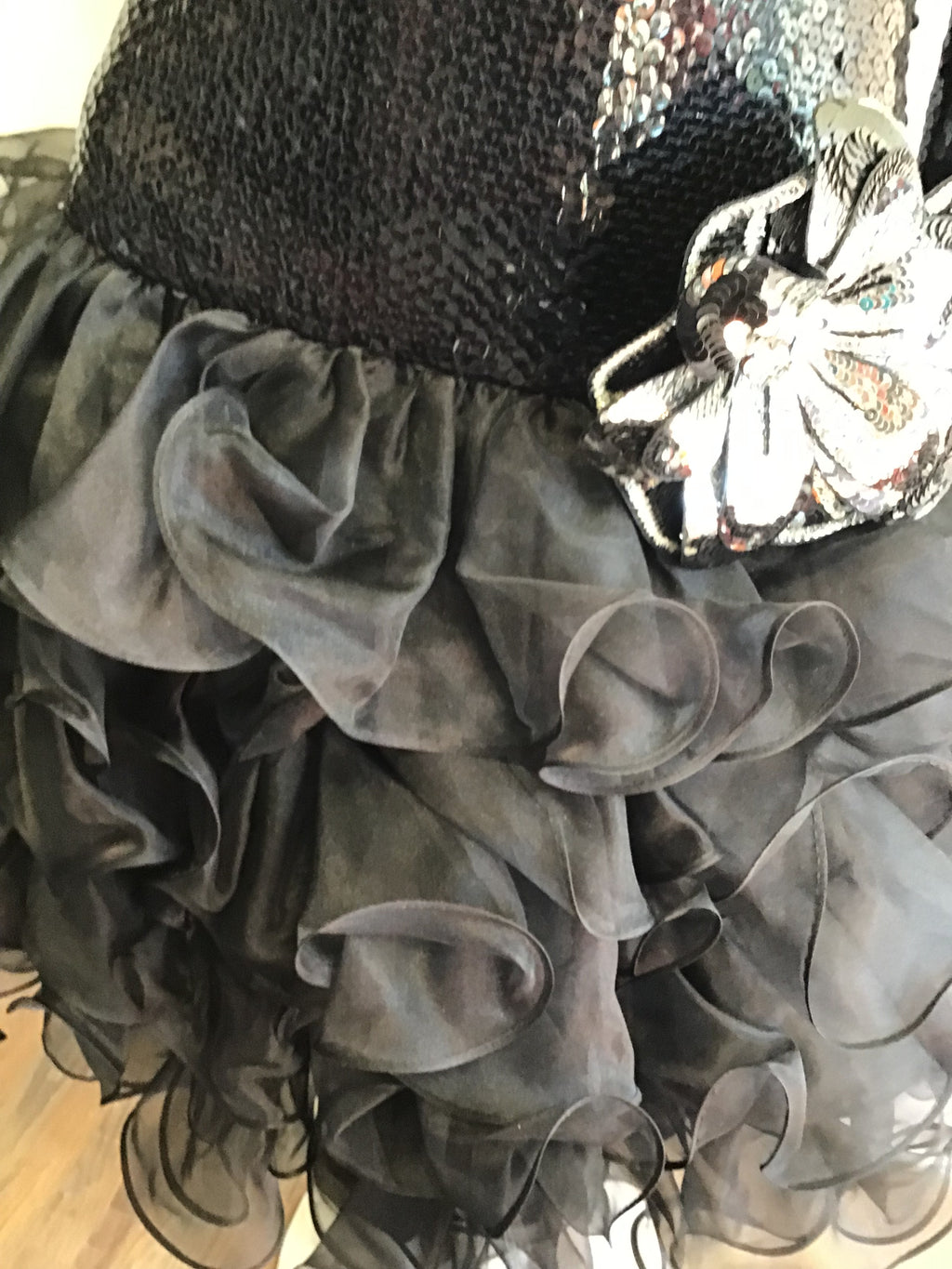 1980’s Black Sequined and Crepe After Dark by Julie Duroché Size 4