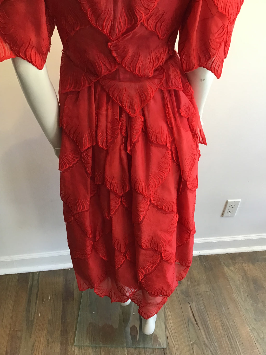 1980’s Alfred Bosand Red Crepe Cocktail Dress Size 6