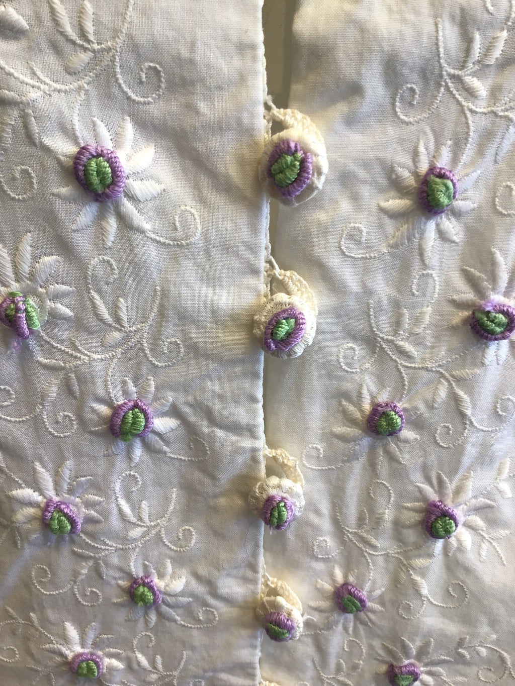 1970’s White Cotton Mary O’Donnell Embroidered Day Dress Size 4
