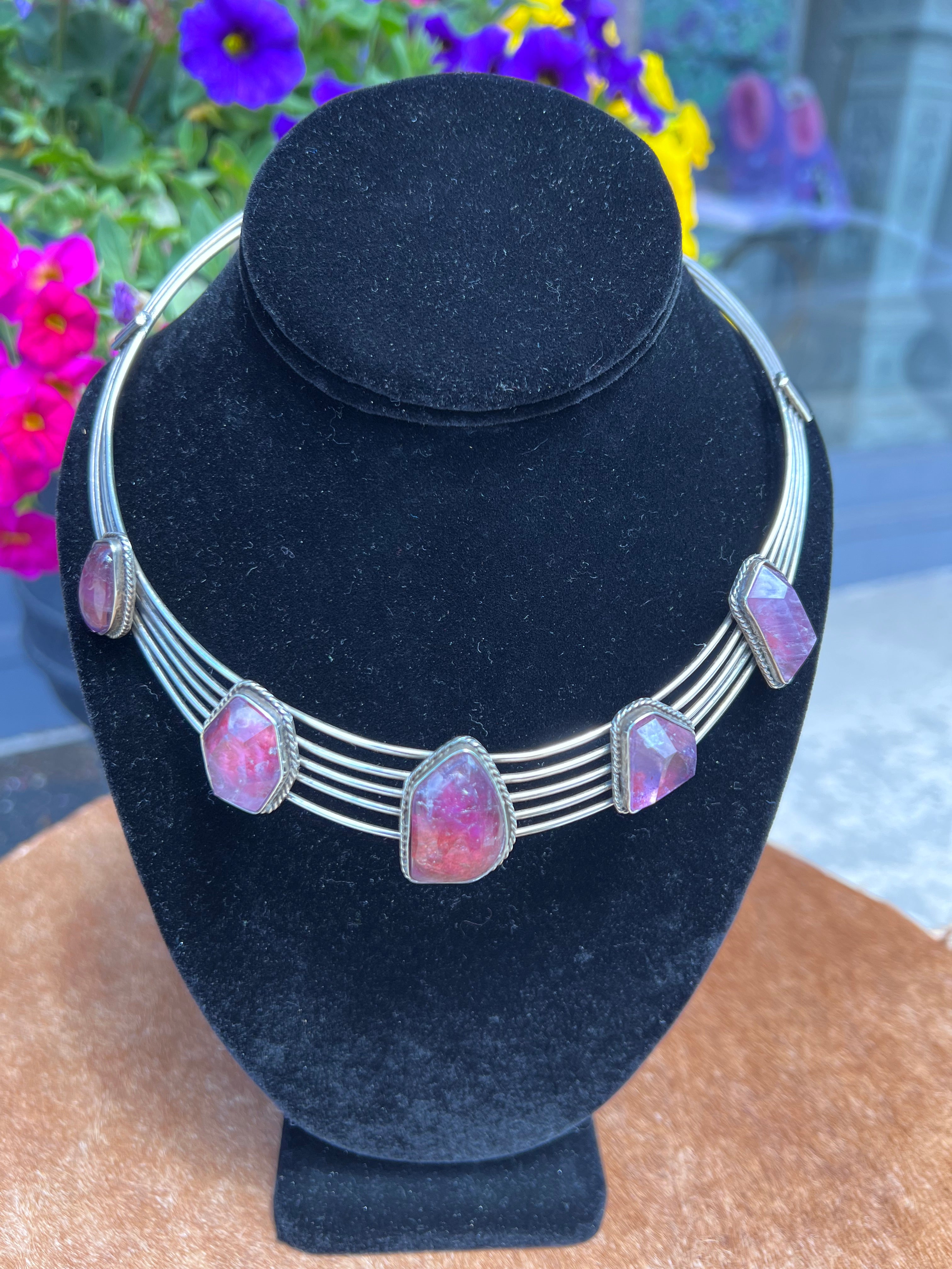 Vintage 1980 mexican rhodochrosite and sterling collar necklace 
