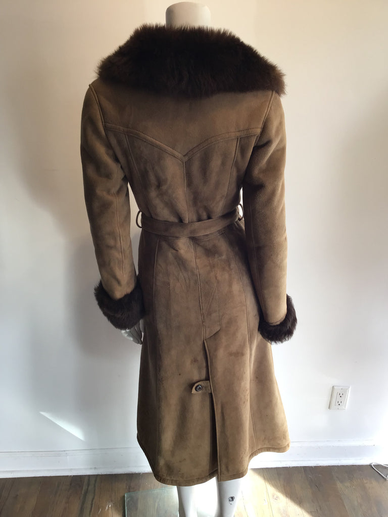 1970s Tan Suede Coat with Faux Fur Lining Size 6