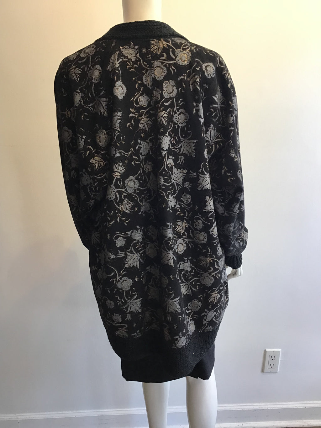 1980’s Opulent Hand Stenciled Black Cocoon Coat Size 10