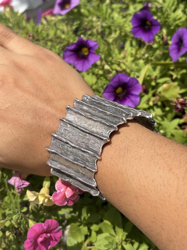 A Big Chunky silver cuff