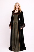 Anne Boleyn With Fur Costume Rental