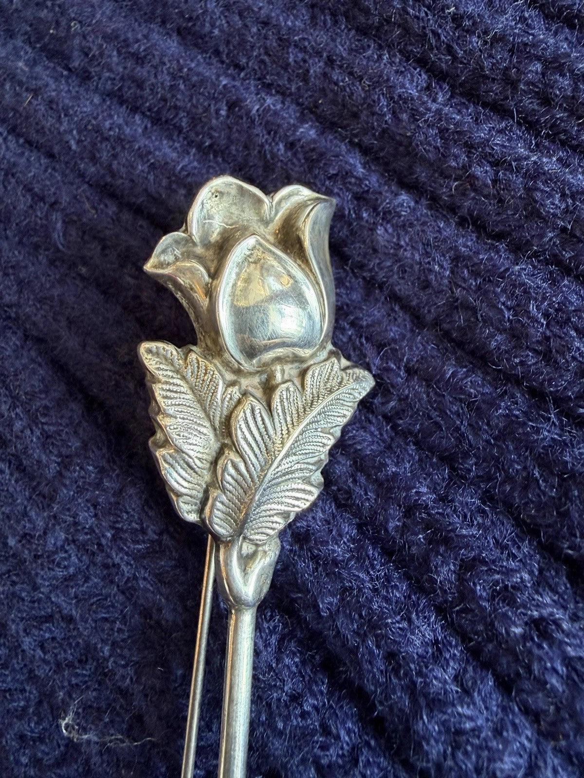 Art Nouveau Sterling oblong rose bar pin