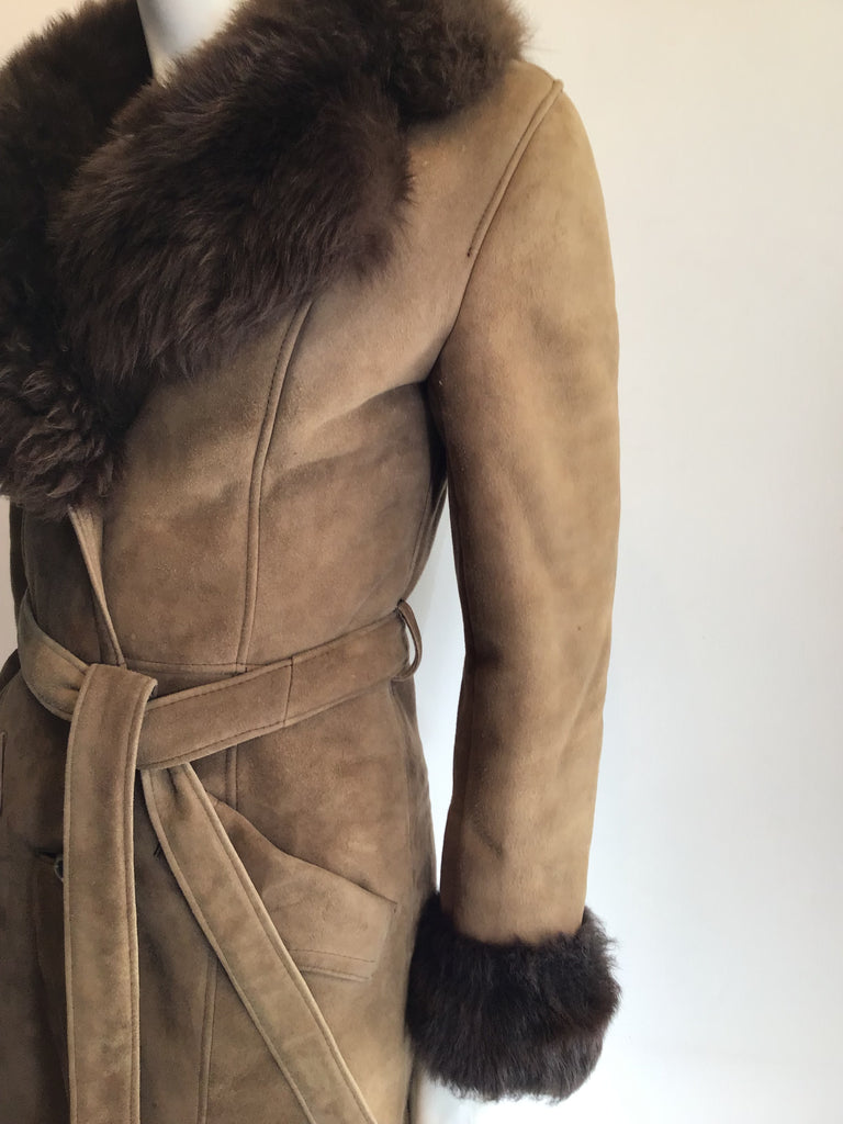 1970s Tan Suede Coat with Faux Fur Lining Size 6