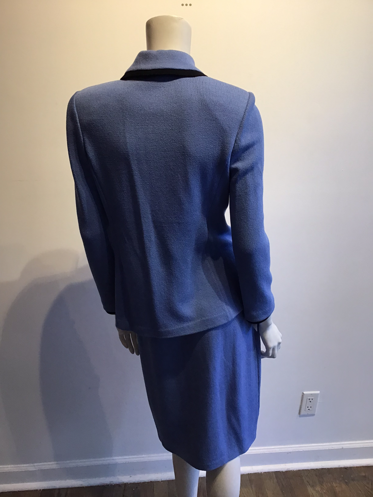 1980’s St John Periwinkle Blue Rayon Knit Suit size 8