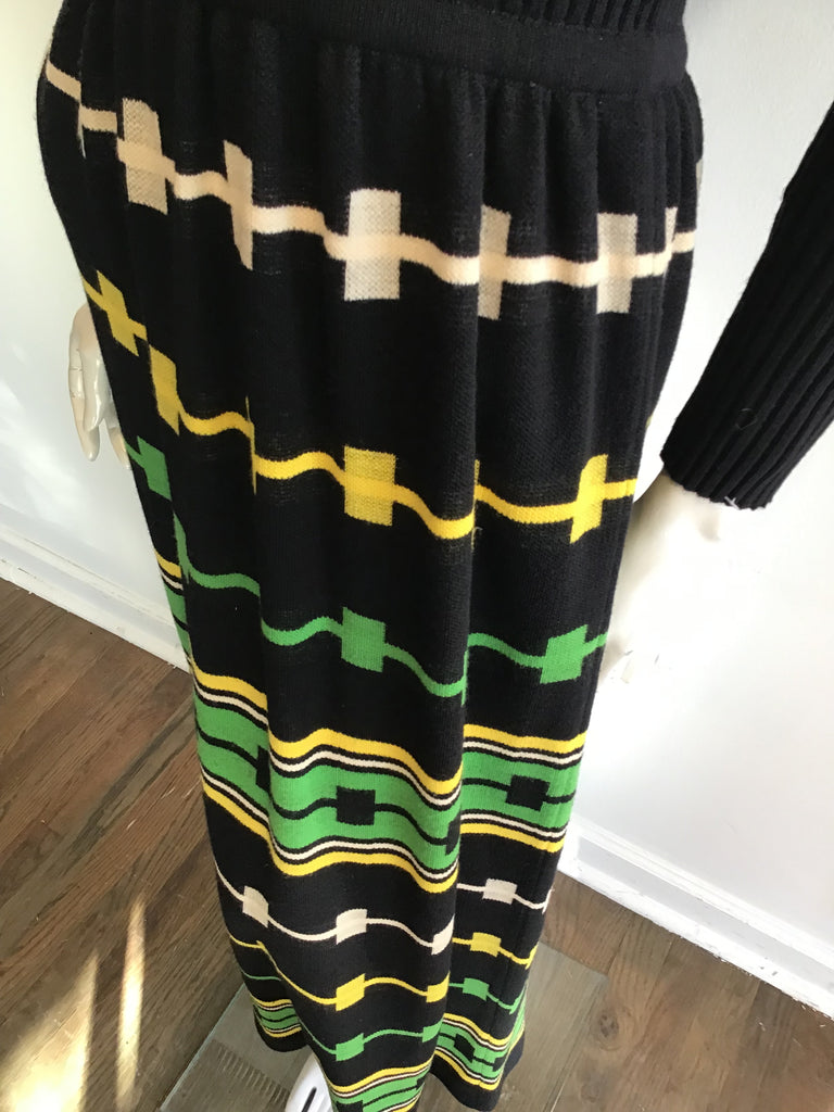 1970’s Black Wool Blend Knit Dress Size 6