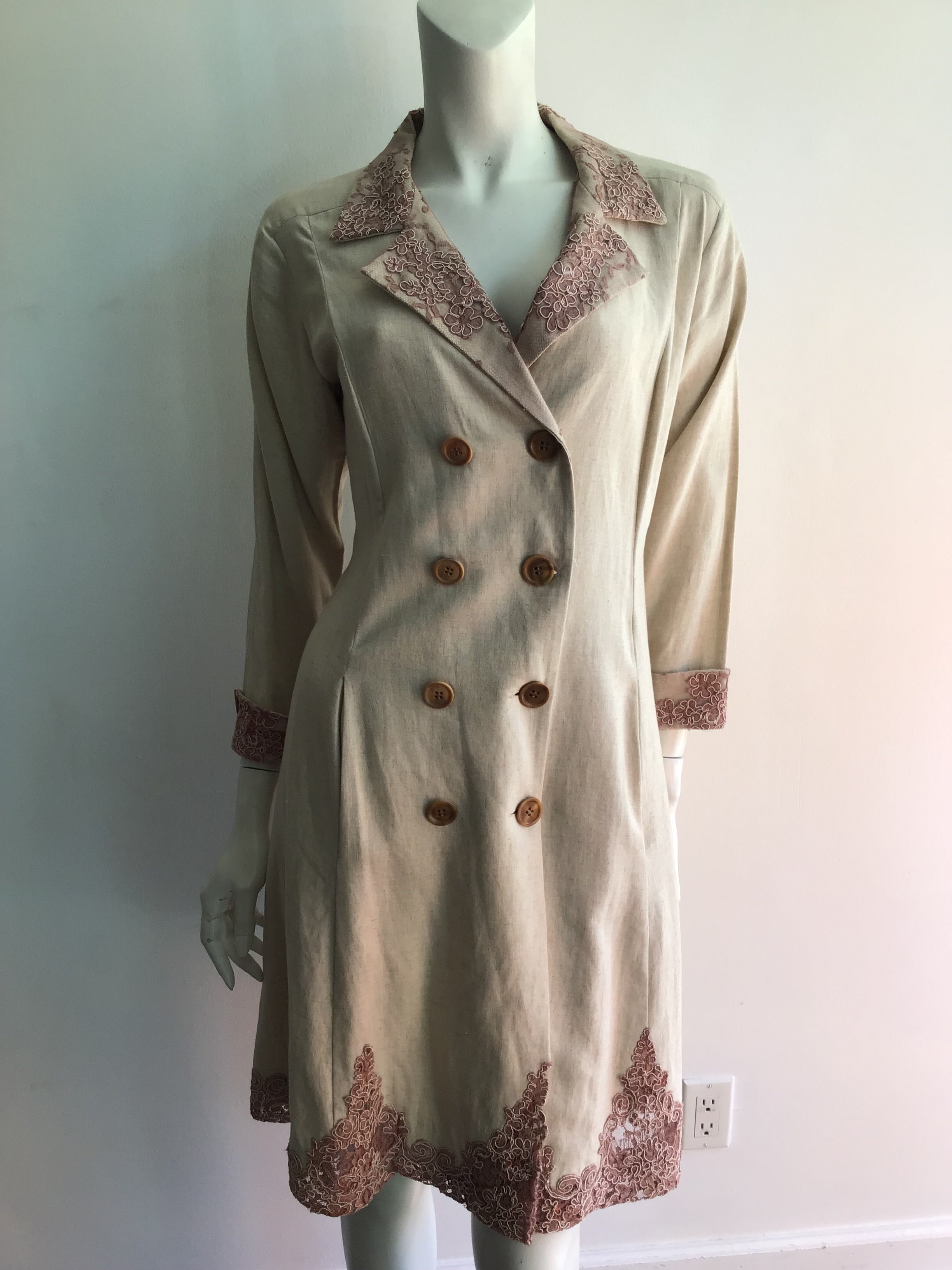 1980’s Cream Linen and Lace Coat Dress Size 8