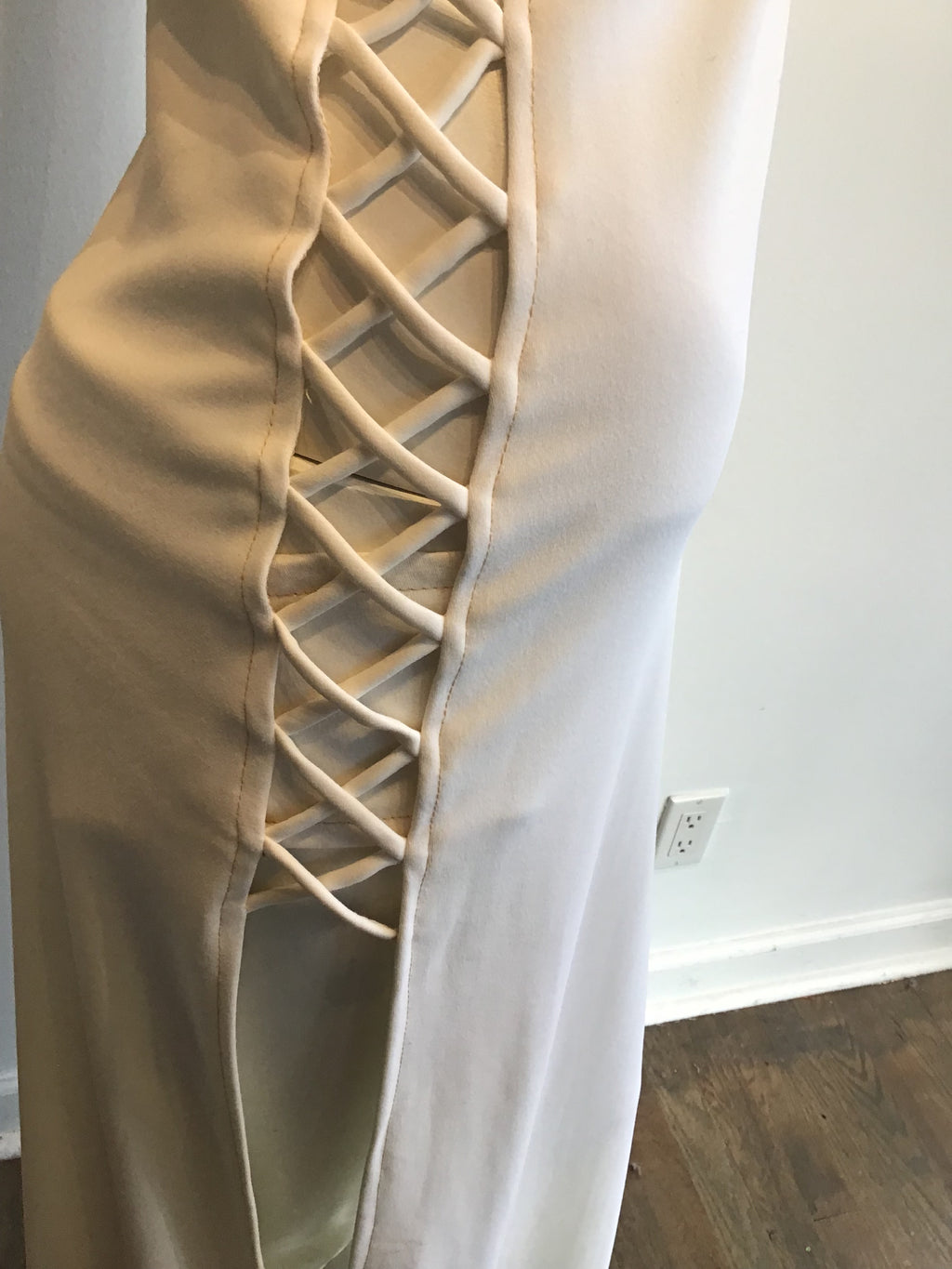1960s Sultry Cream Rayon"Bond Girl" Dress with Crisscross Cutouts on the Sides Size 2/3