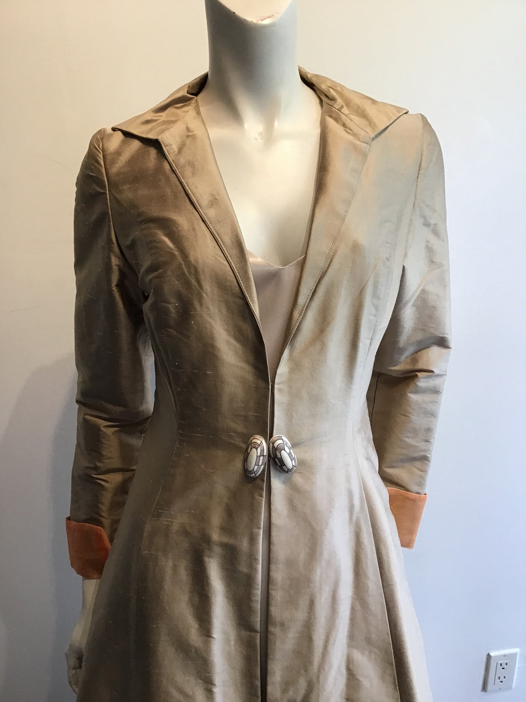 2000’s Silk 2 Piece Cream Bronze Wedding Dress Size 8