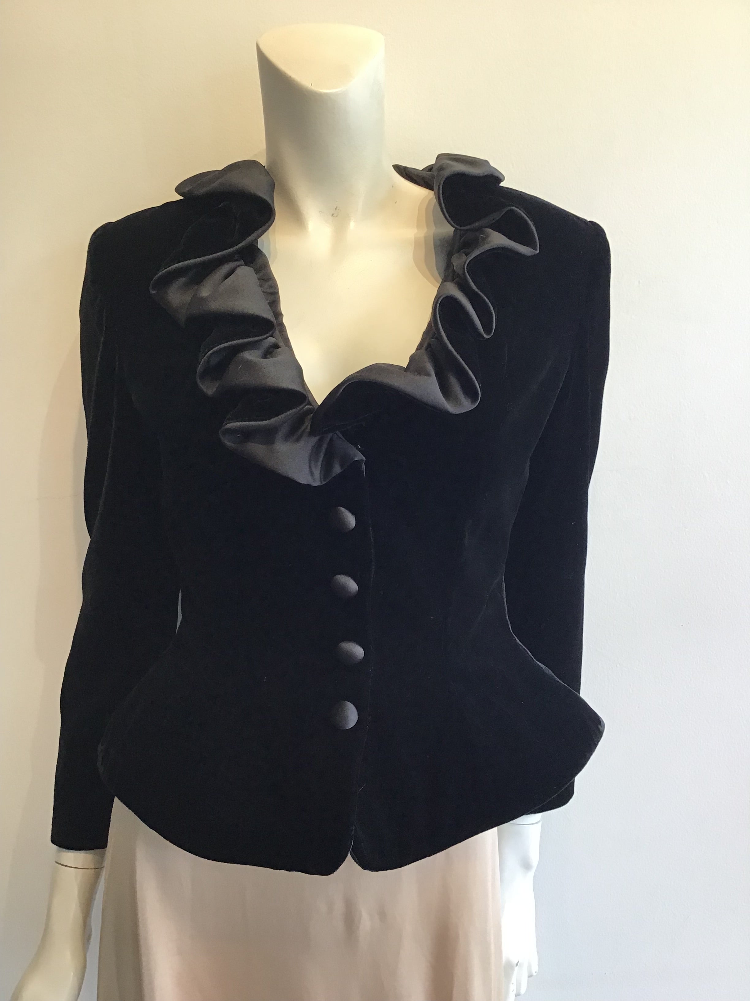 1980’s Black Velvet and Satin Jacket Size 8