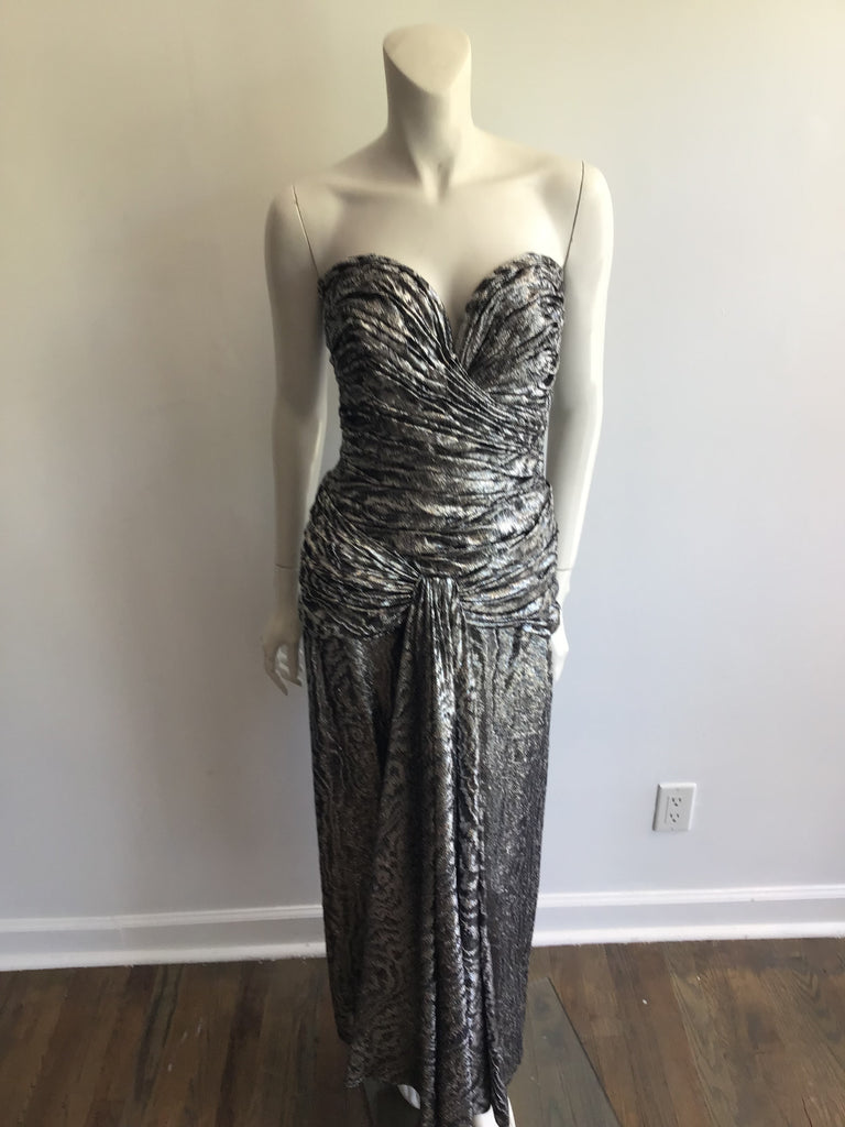 1980's Vicky Tiel Silver Lamé Strapless Evening Gown size 6