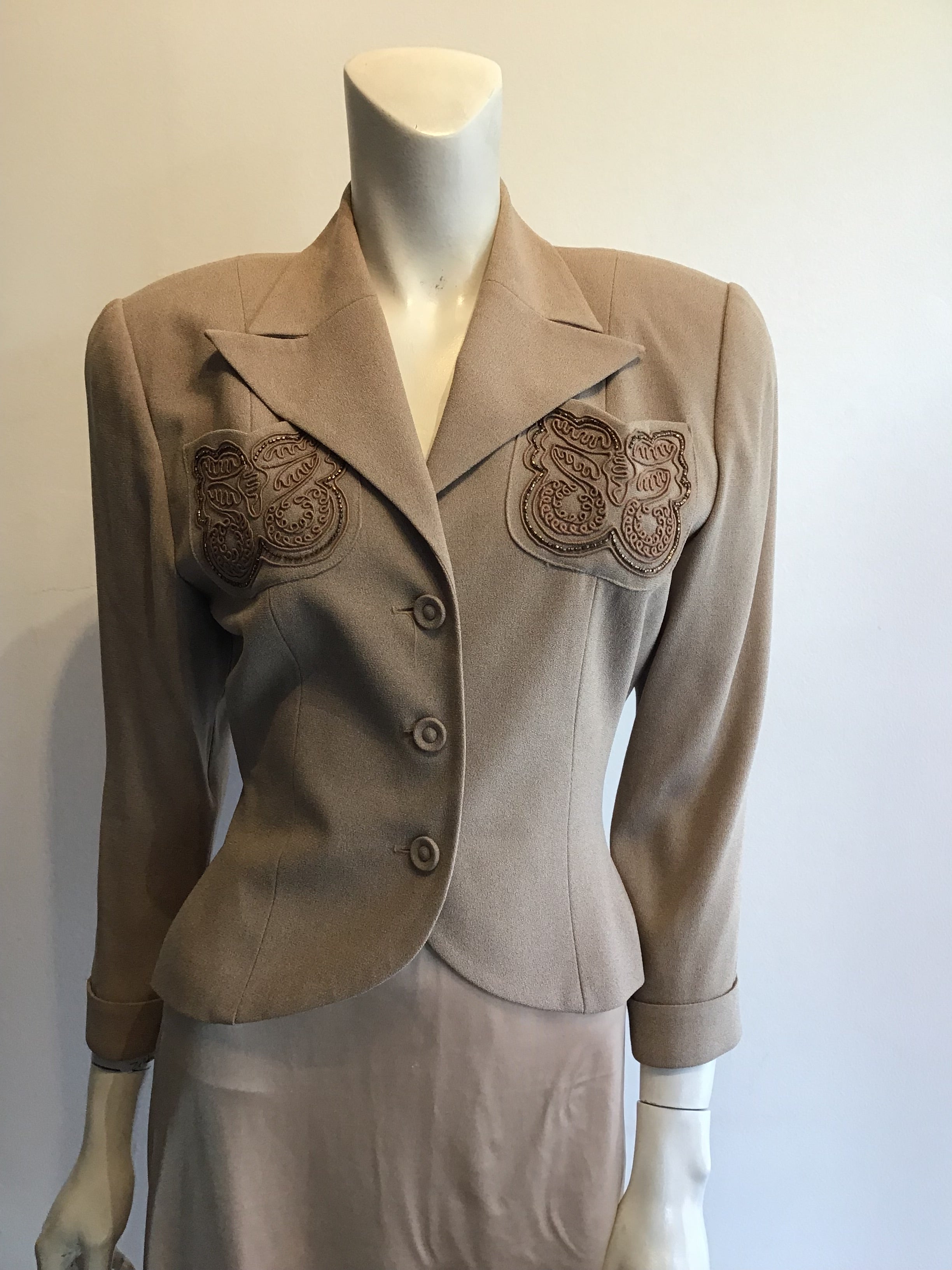 1980’s Tan Rayon Zelda Jacket Size 6 Petit